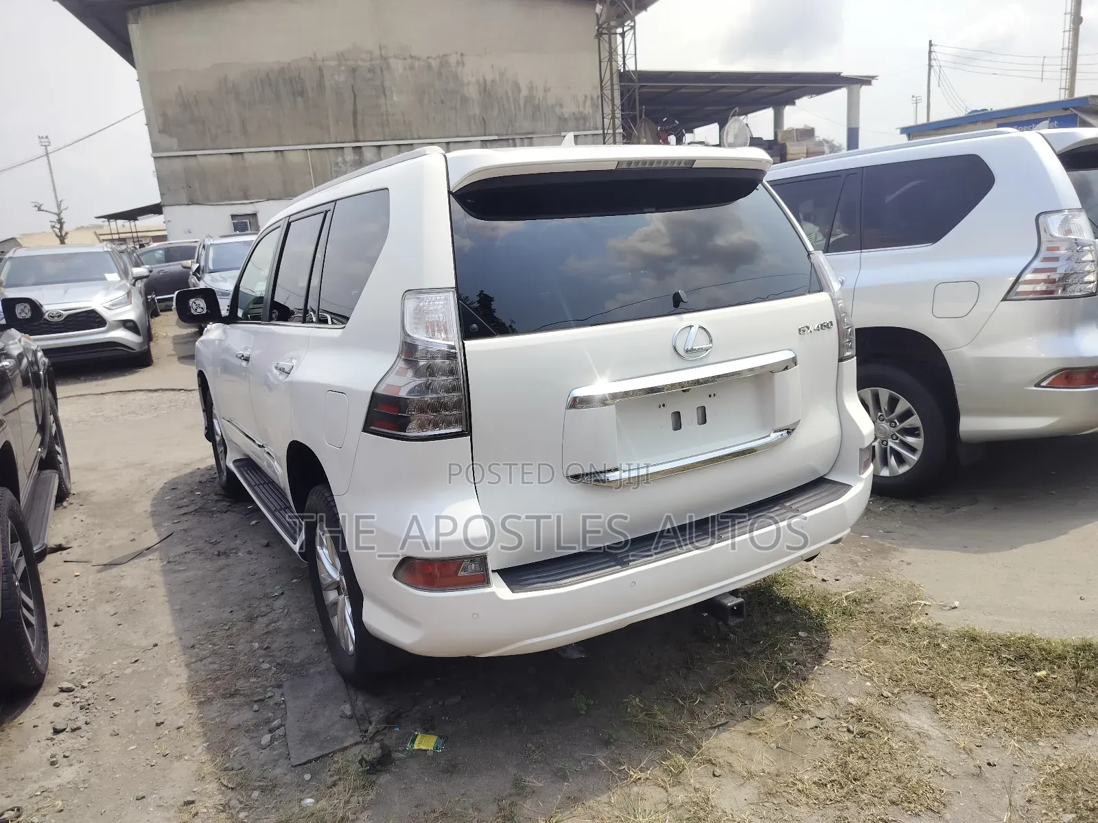 Lexus GX 460 Base 2016 White