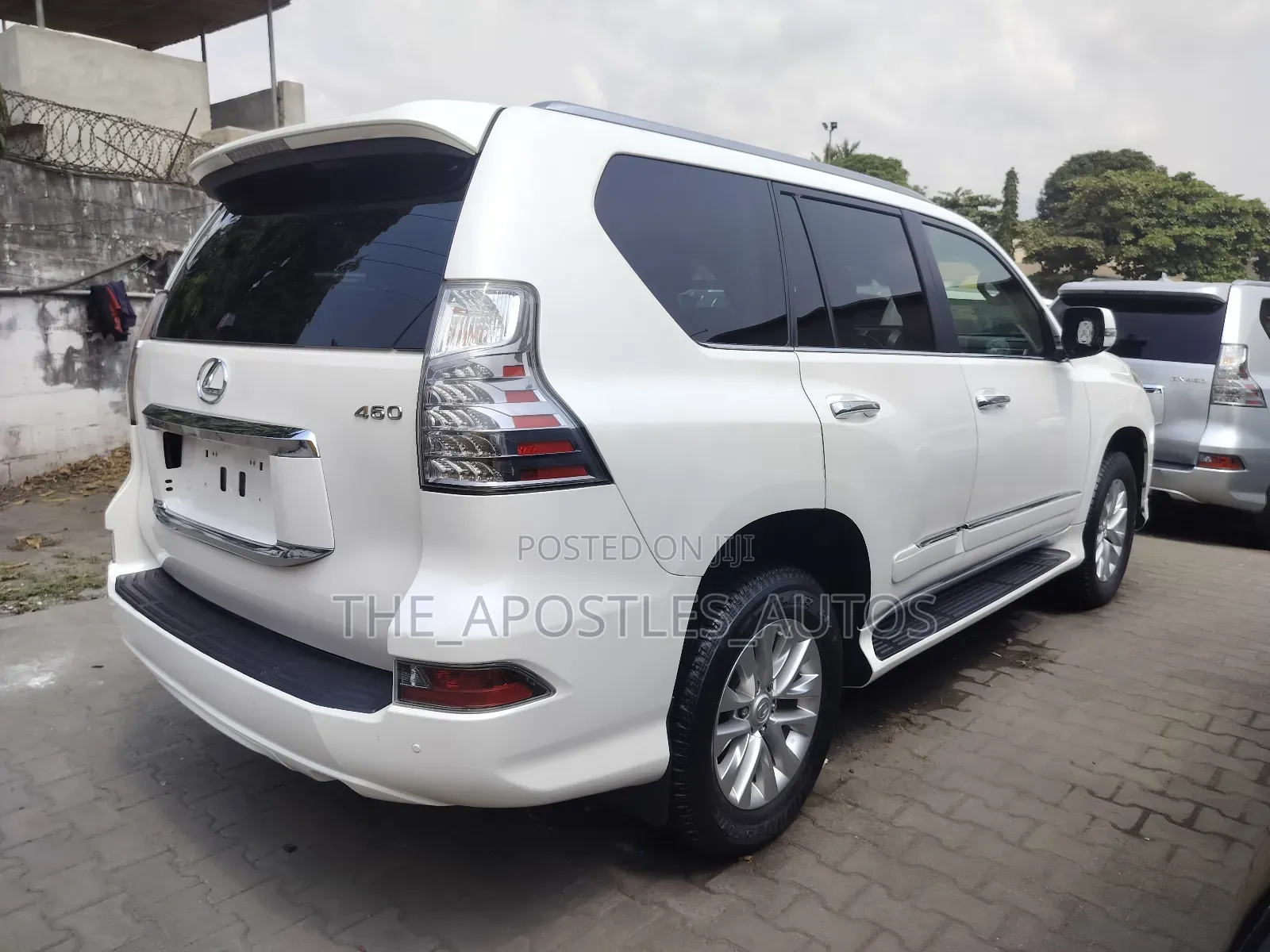 Lexus GX 460 Luxury 2016 White
