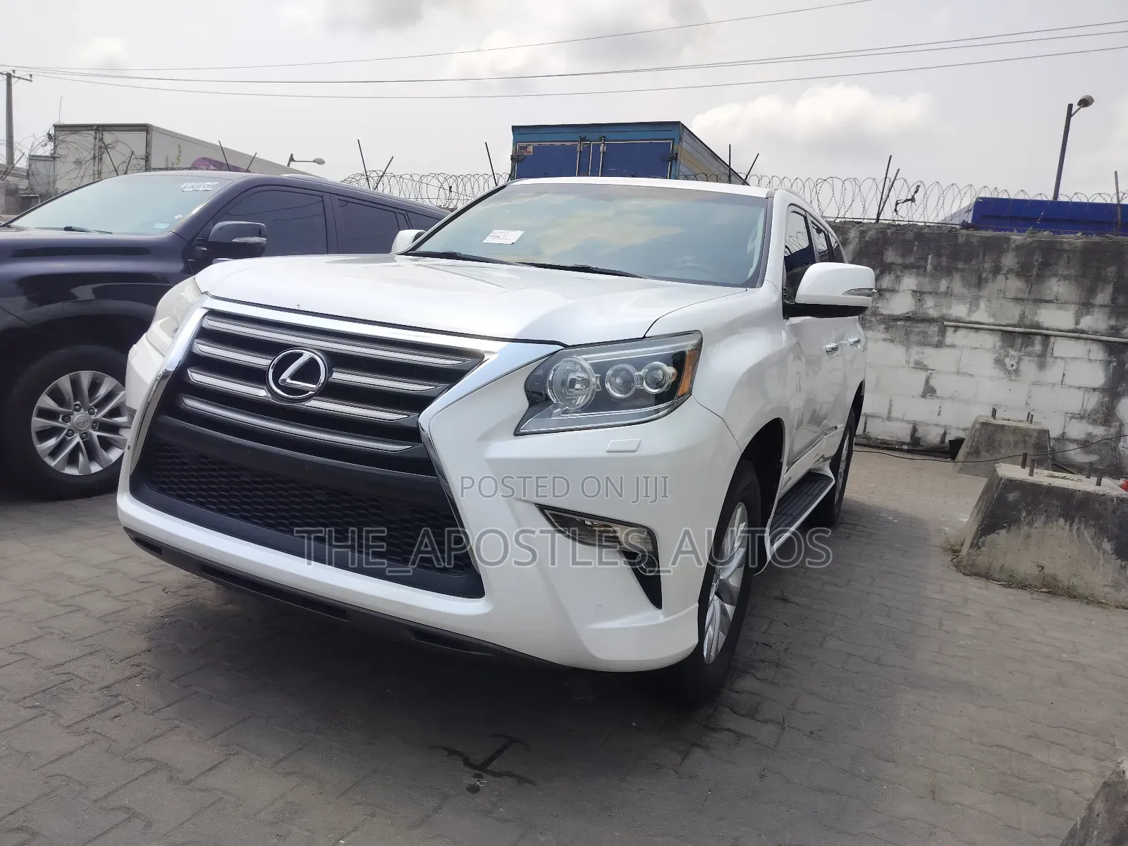 Lexus GX 460 Base 2017 White