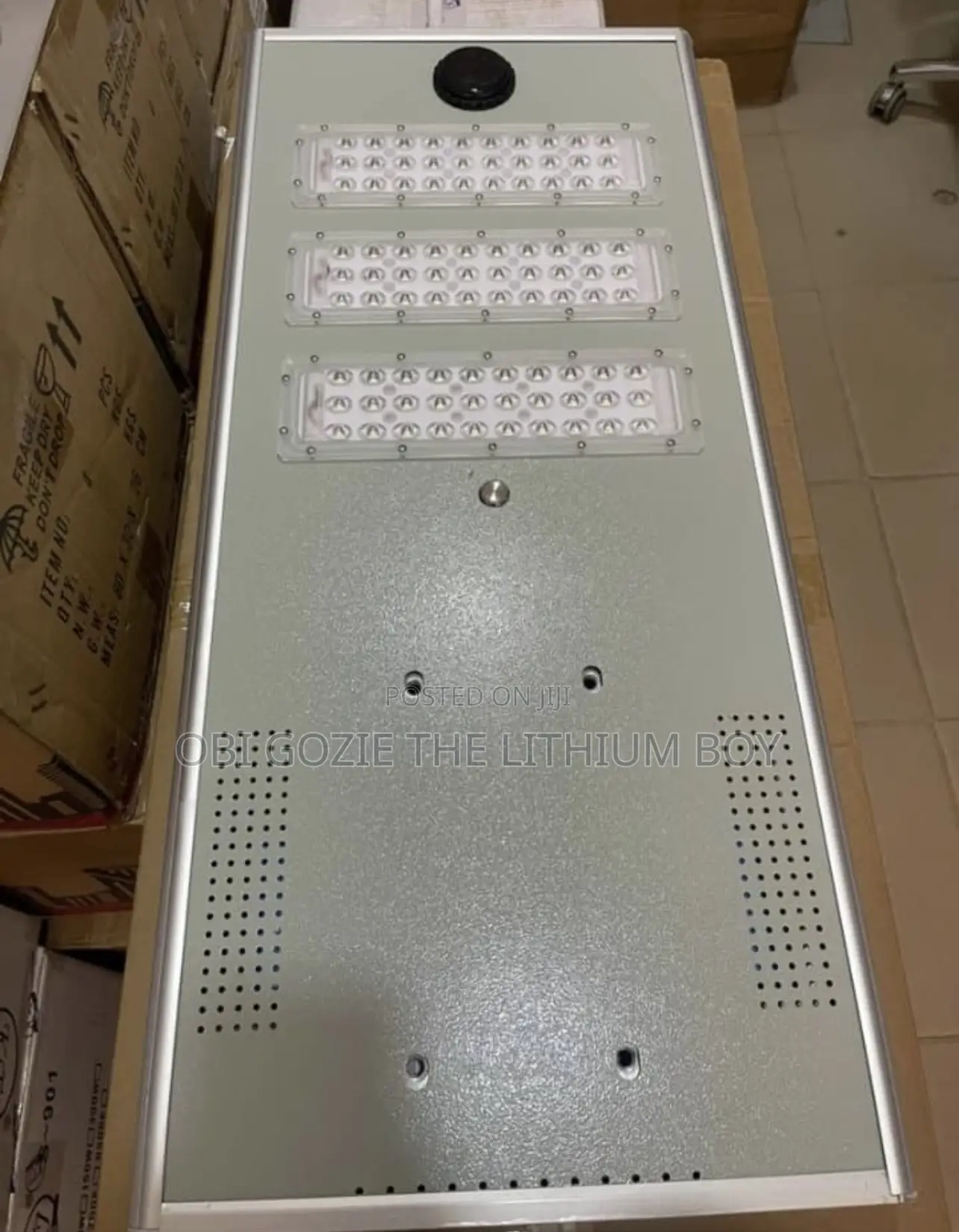 80watt Felicity All In One Aluminum Solar Street Light Two