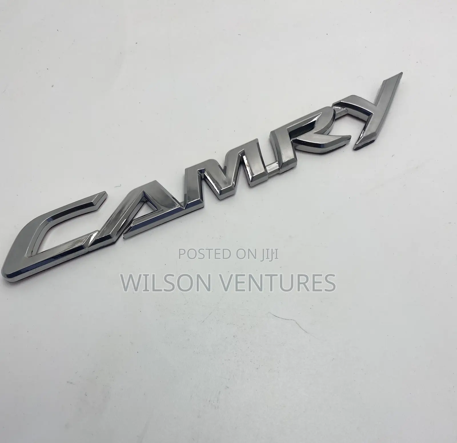 2007-2011 Toyota Camry Logo Emblem Letter