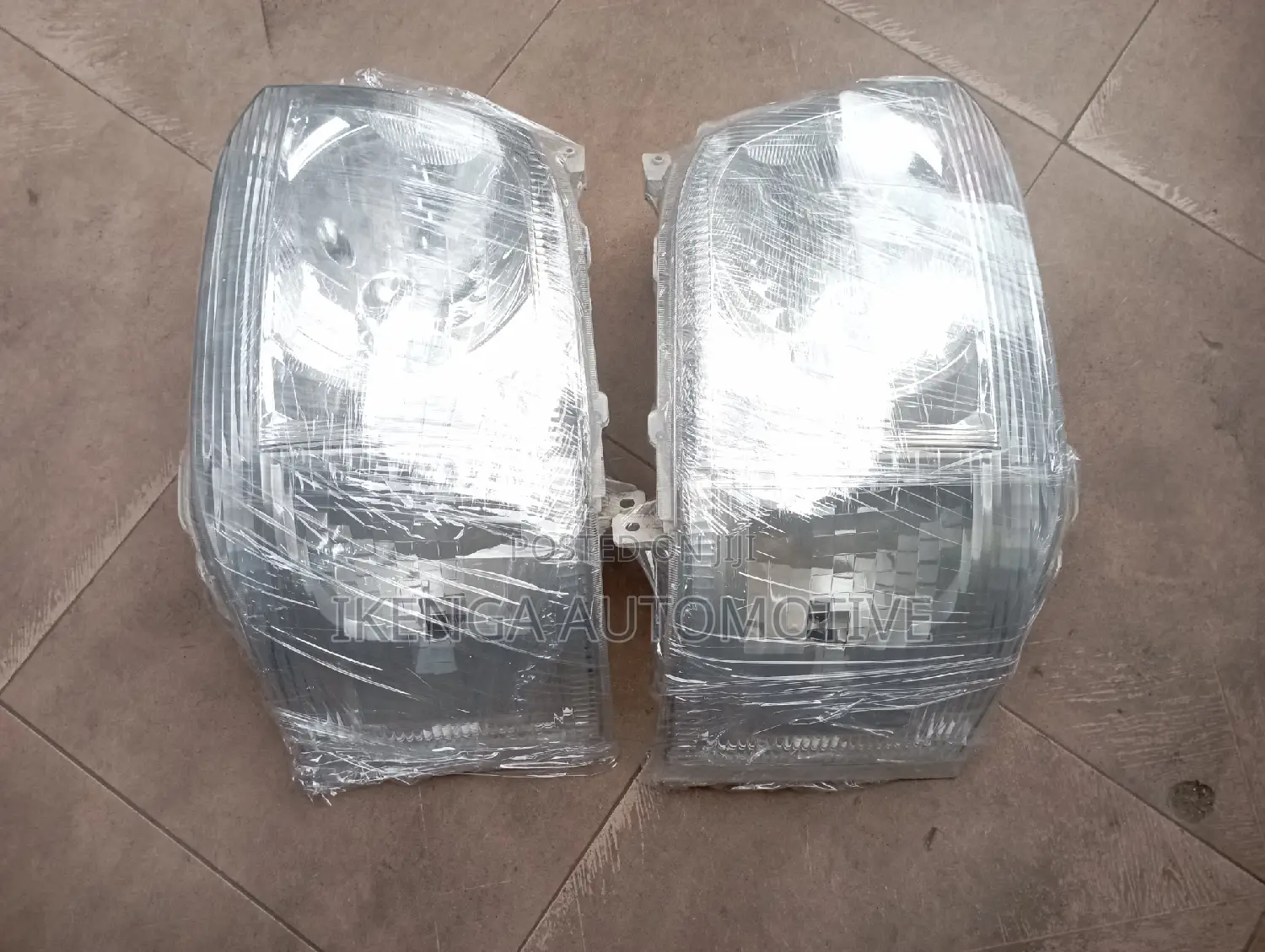 Headlight Toyota Hiace 2010 Model