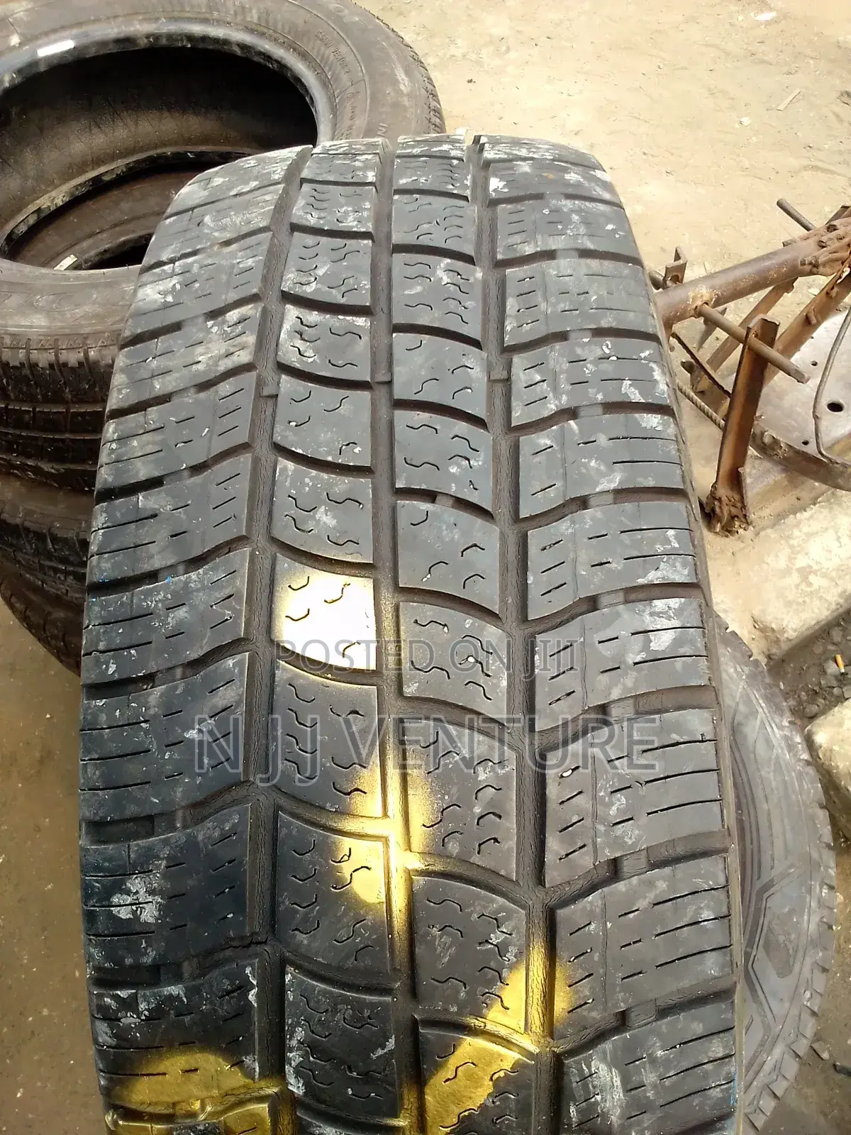 215 65 R17 Bridgestone Tyres