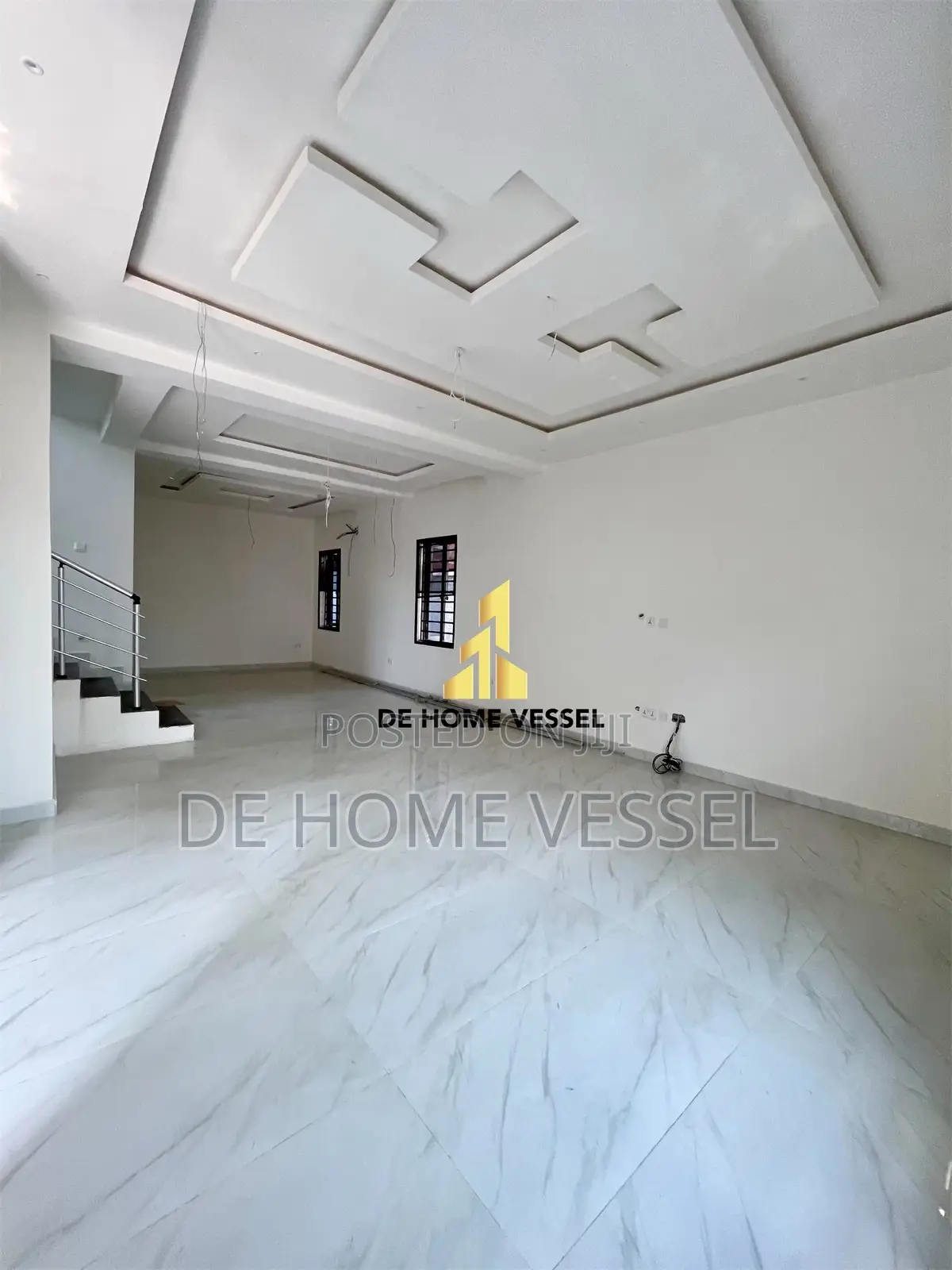 5bdrm Duplex in Ikate for sale