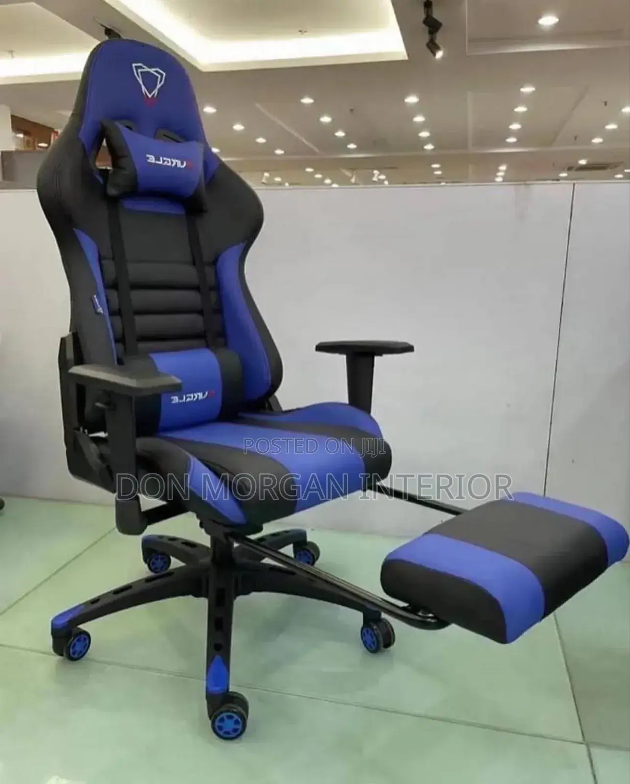 Gaming Chairs Blue Colour With Footrest