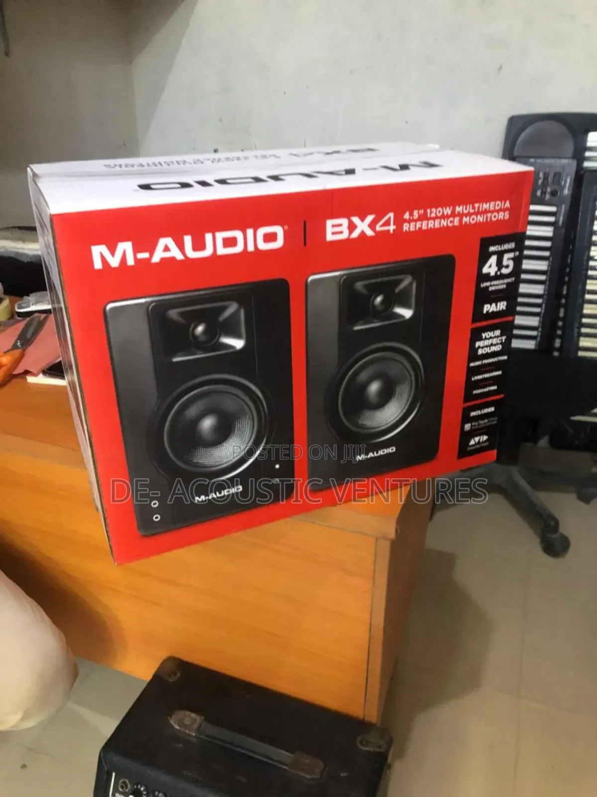 Bx4 Studio Monitor That Has Bluetooth