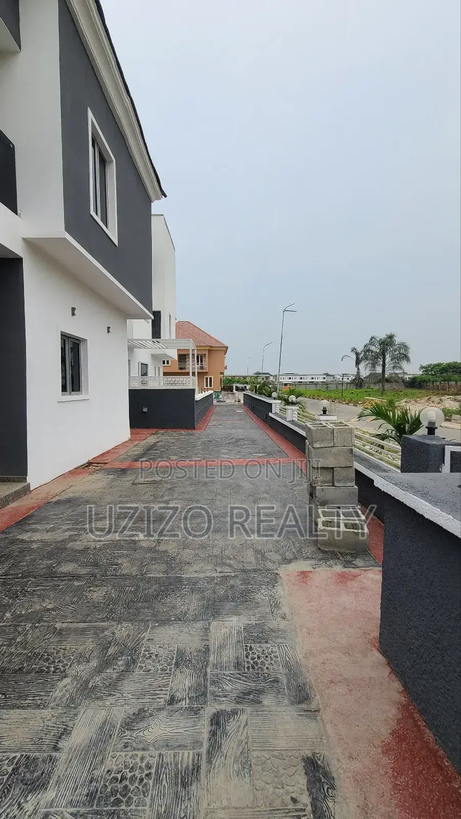 5bdrm Duplex in Peace Garden Estate, Sangotedo for sale