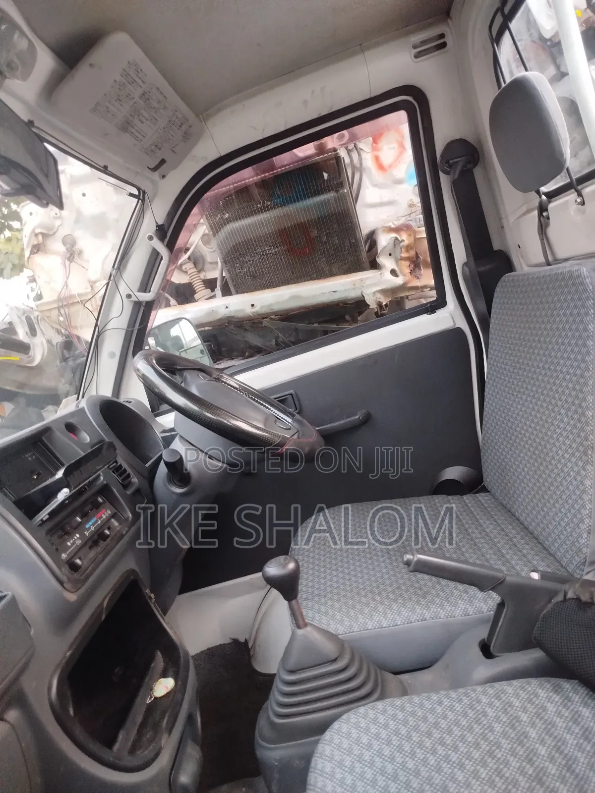 Daihatsu Hijet 2012 White