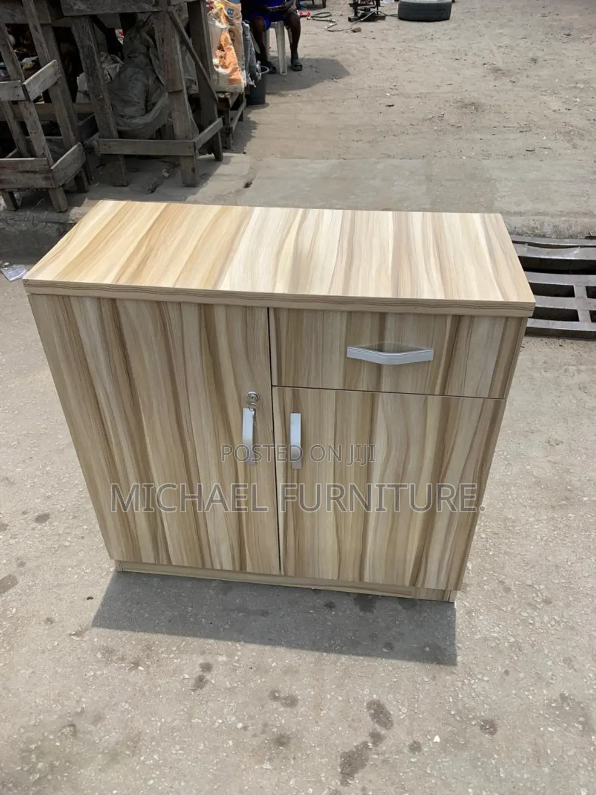 Well Structured 3 by 3 Cupboard With 1 Drawer