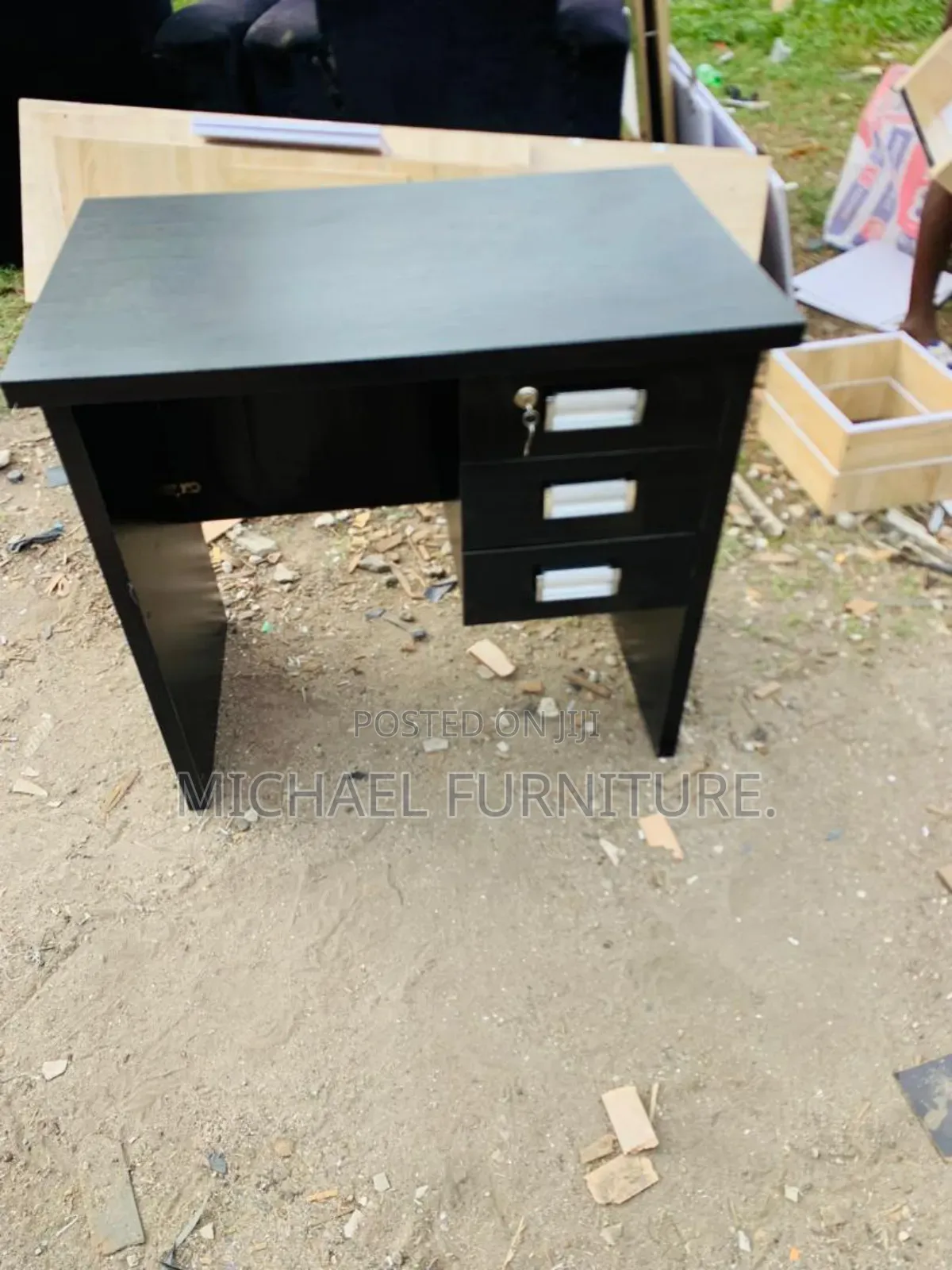 Well Constructed Office Table