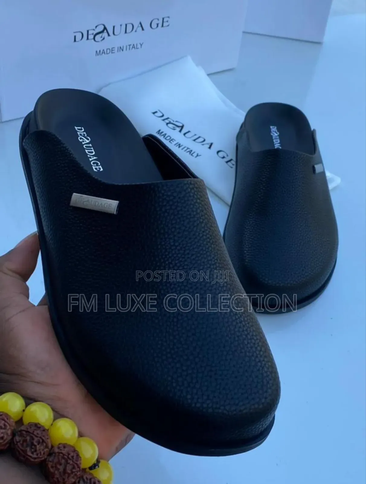 *Desaudage* Half Shoe Available
Color: Black and Brown