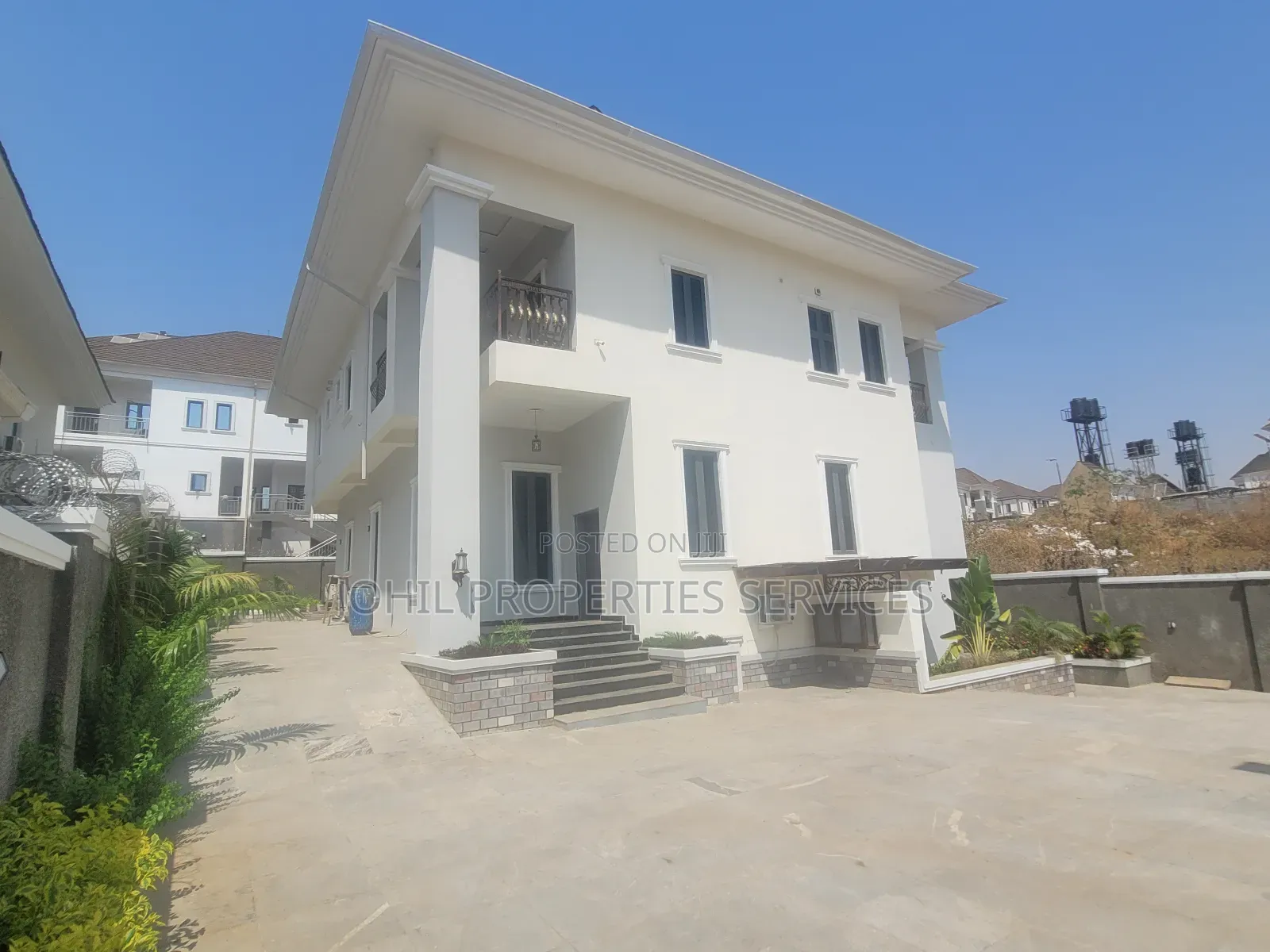 5bdrm Duplex in Naf Valley Estate, Asokoro for sale