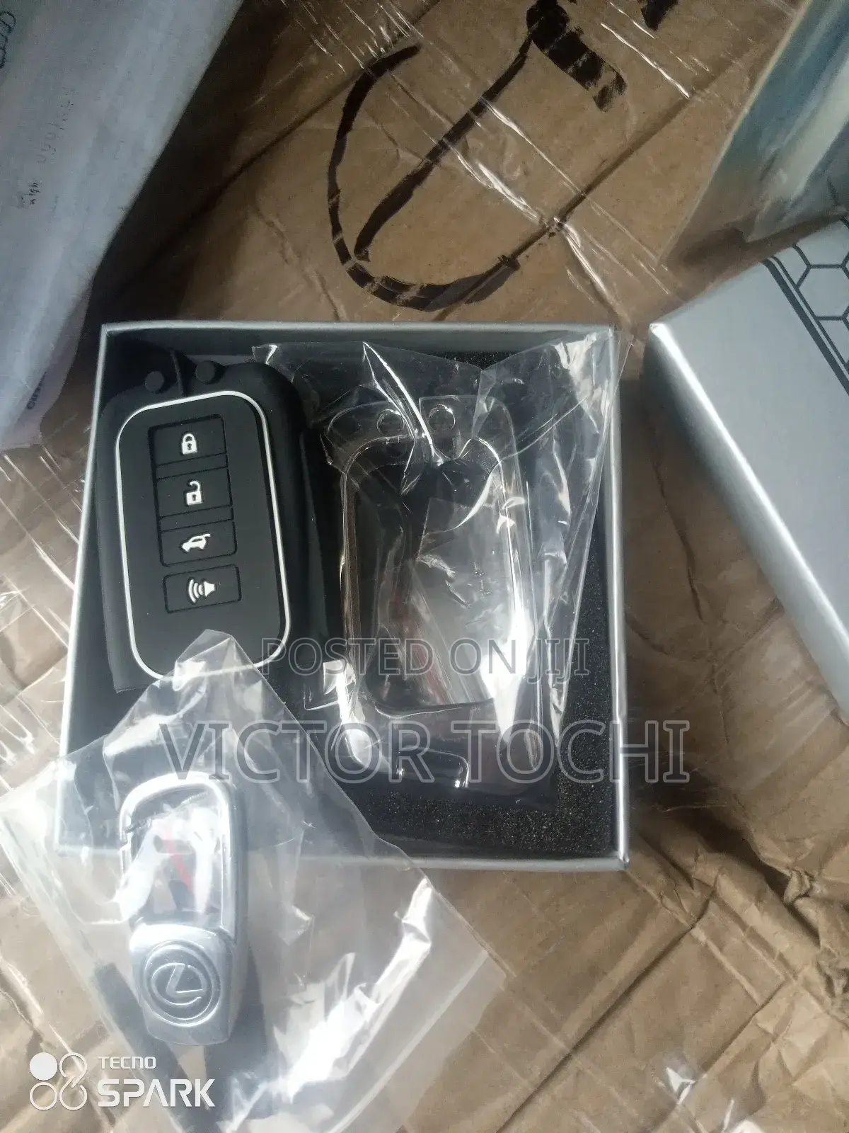 Car Remote/ Key Metal Pouch and Holder