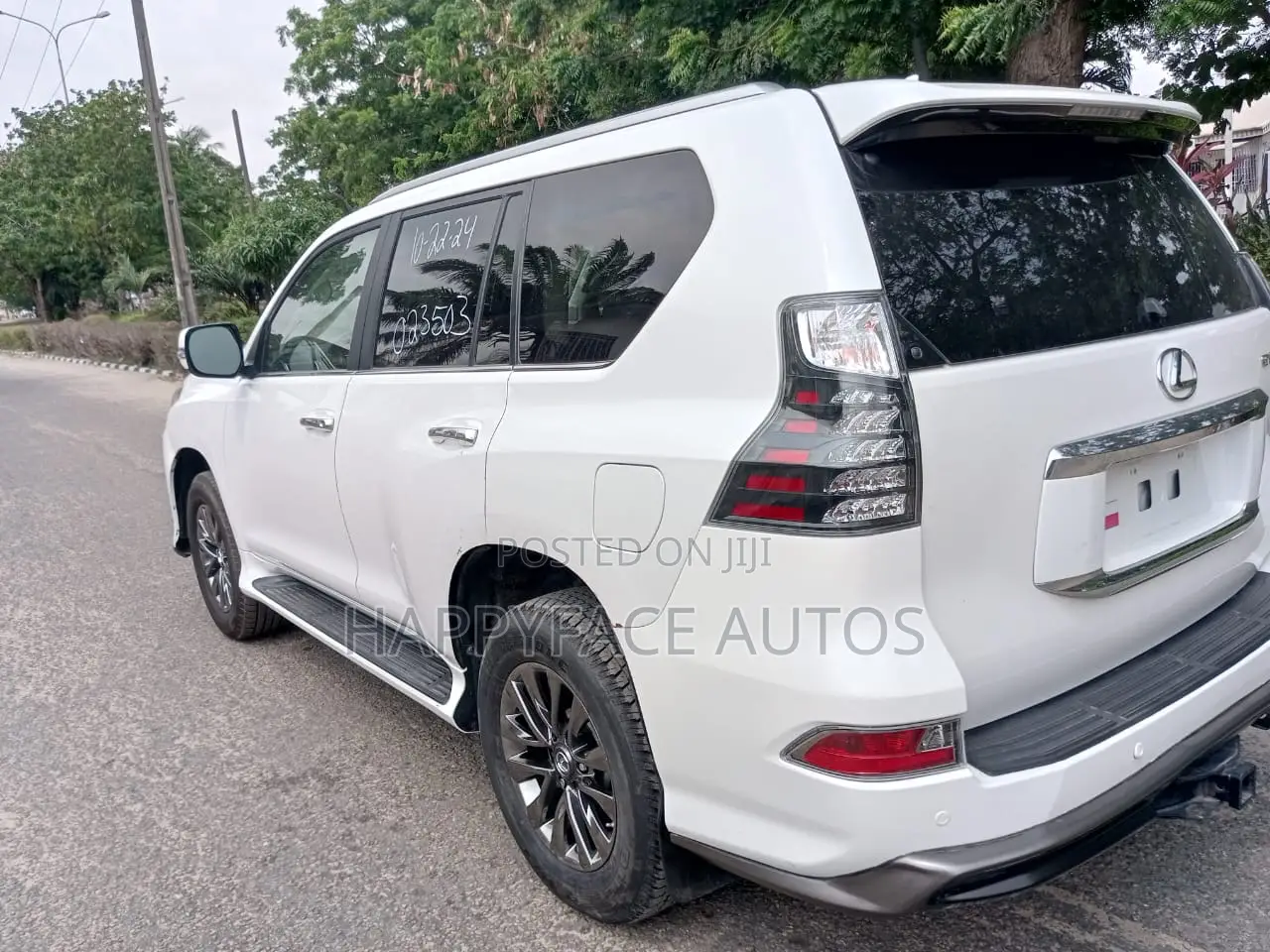 Lexus GX 460 2011 White