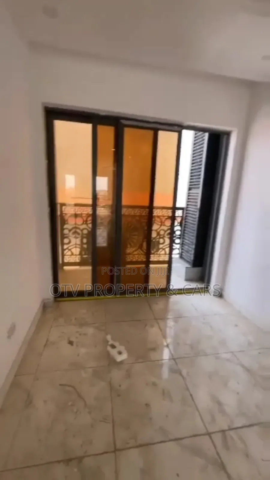 Furnished 3bdrm Penthouse in Lekki Phase 1 for sale