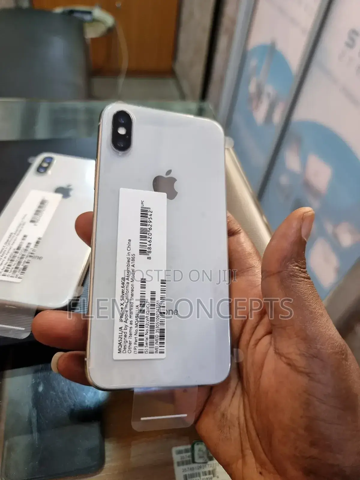 Apple iPhone X 64 GB White