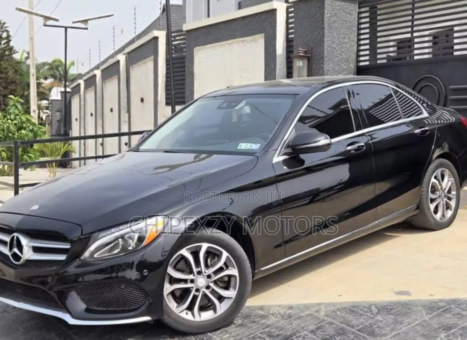 Mercedes-Benz C300 Luxury 4matic Sedan AWD (2.0L 4cyl 7A) 2017 Black