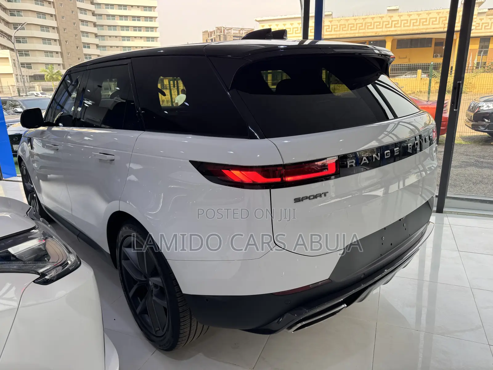 Land Rover Range Rover Sport 2024 White