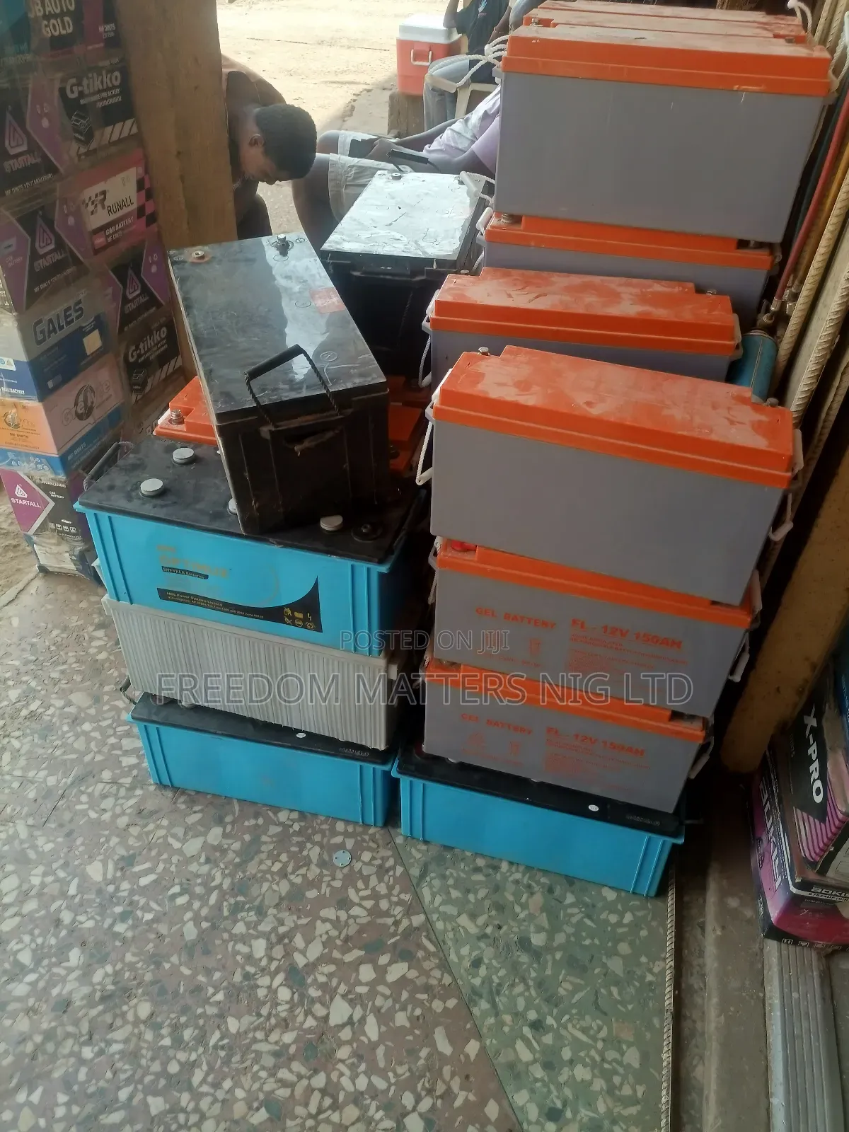 Buyer of Bad Solar / Inverter Battery Ba33
