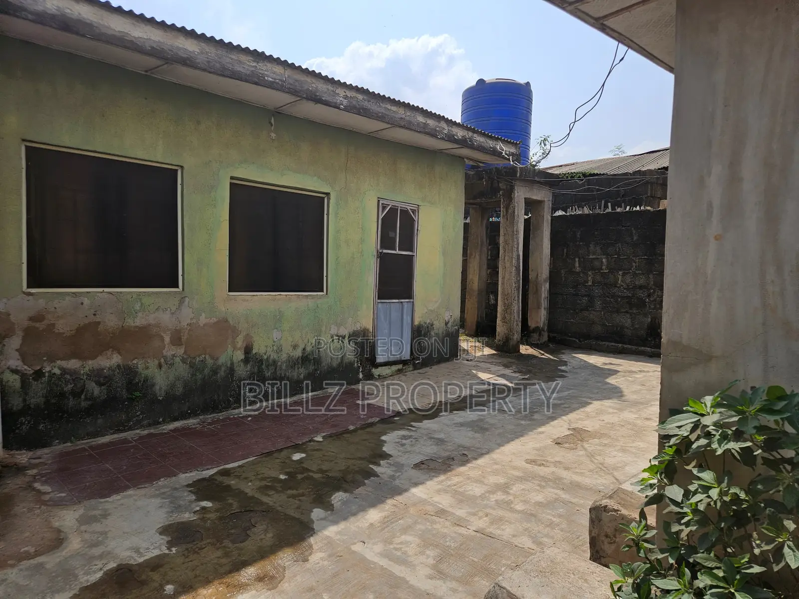 1bdrm Block of Flats in Igando for sale