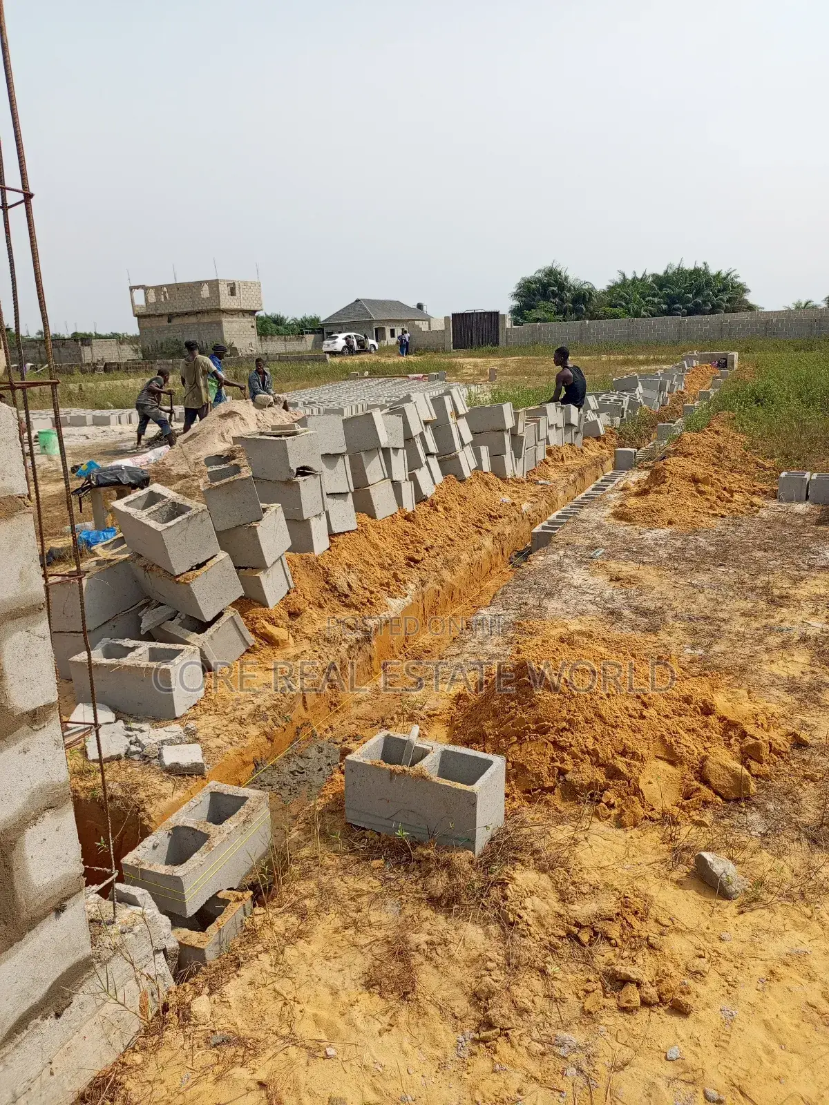 Max Vista Estate, No.83 Nddbem Isang Iso, Calabar.