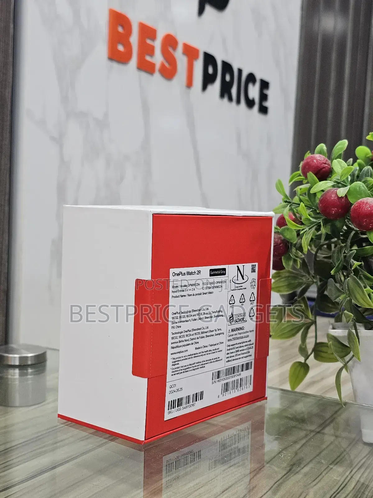 Oneplus Watch 2r Brand New Sealed Gunmetal Gray Colour