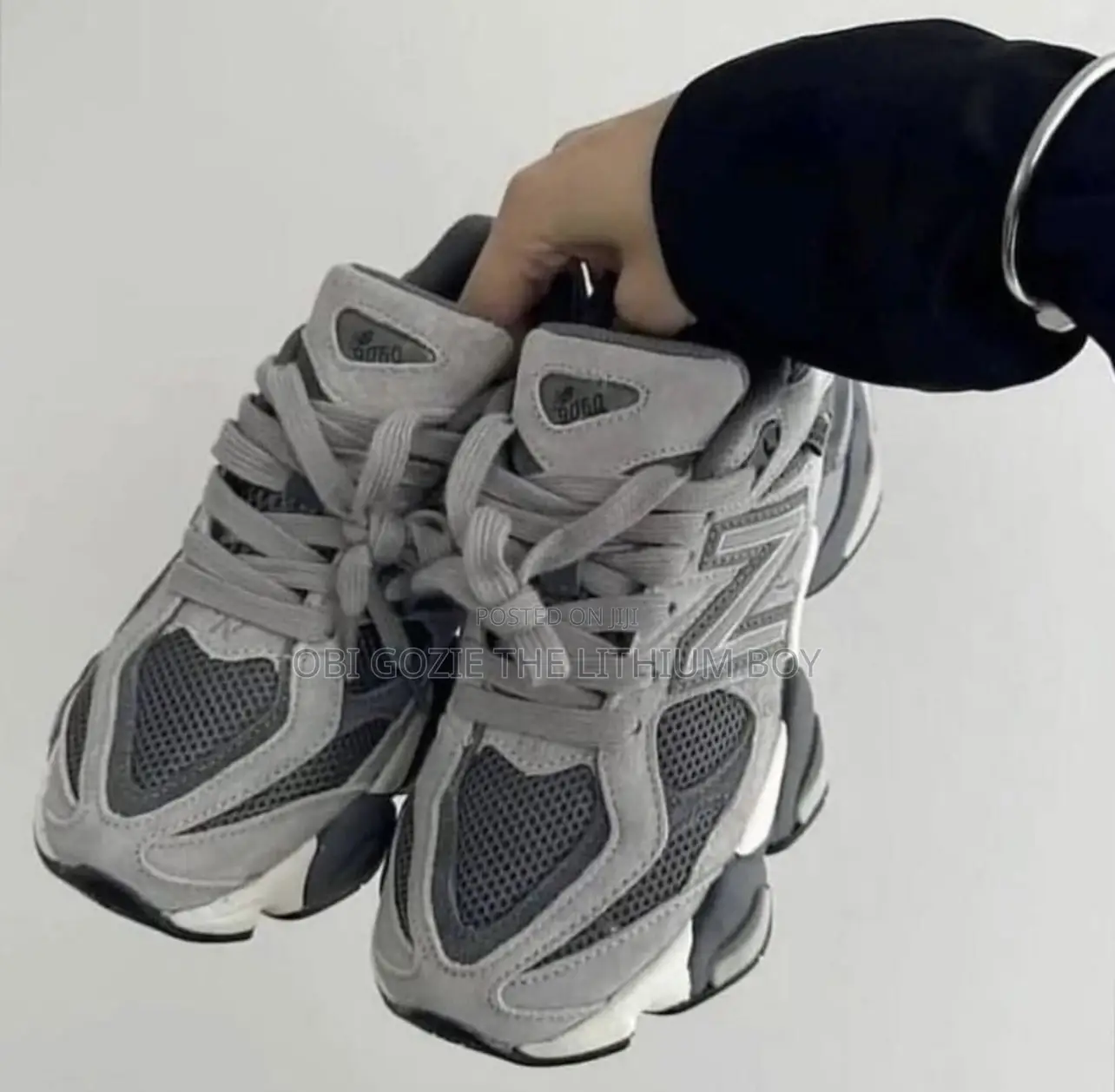 Best Sneakers Importer. New Balance Sneakers Shoe Avaiable