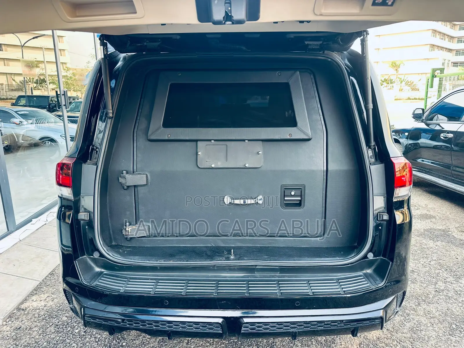 Toyota Land Cruiser 2022 Black