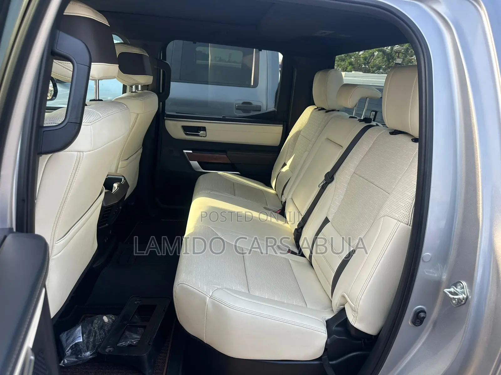 Toyota Tundra 2022 Silver