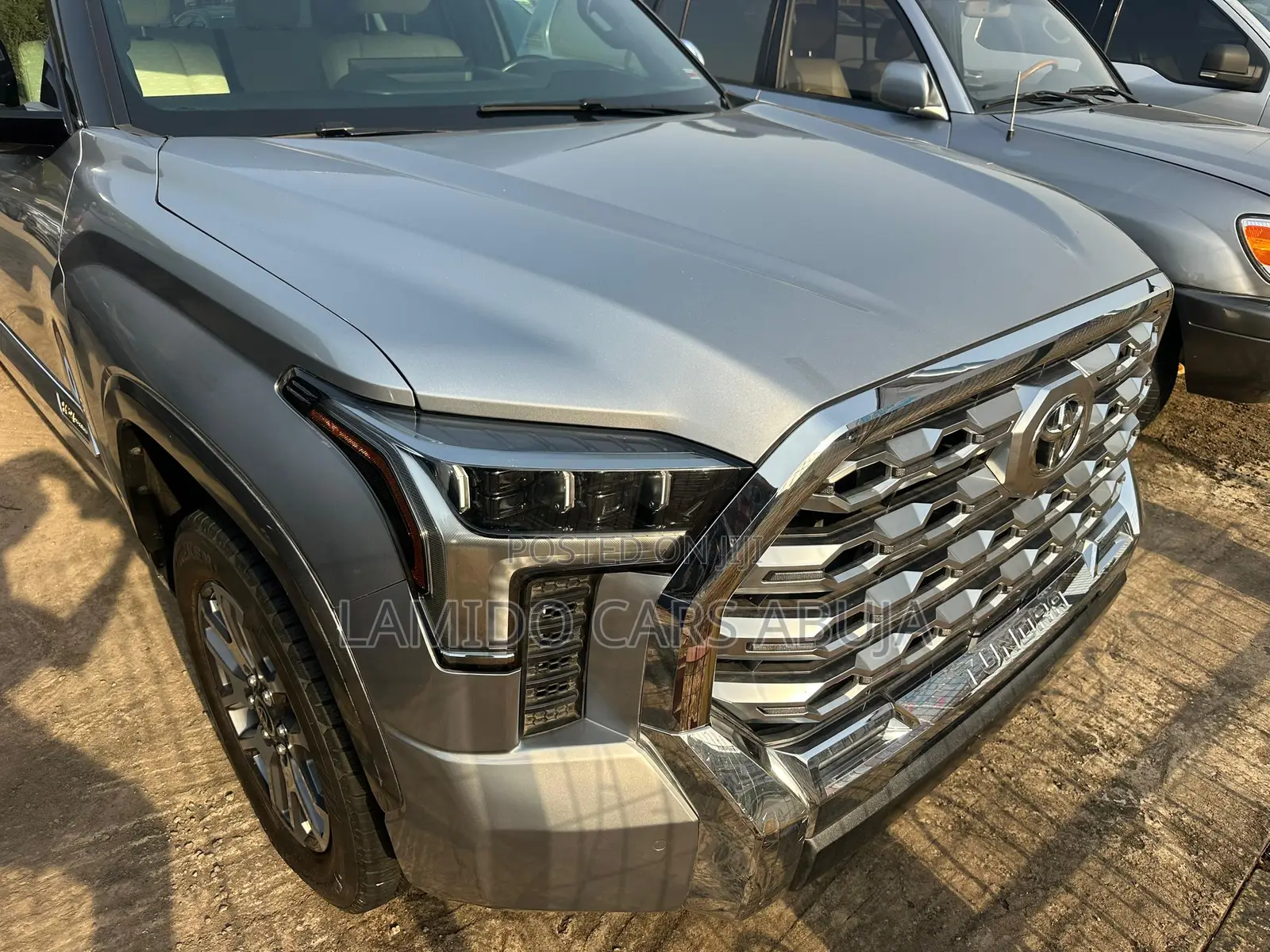 Toyota Tundra 2022 Silver