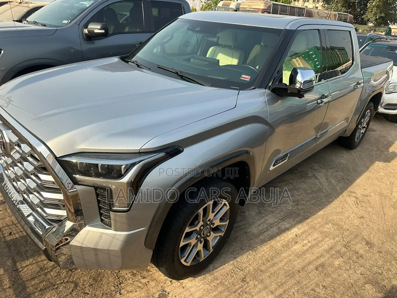 Toyota Tundra 2022 Silver