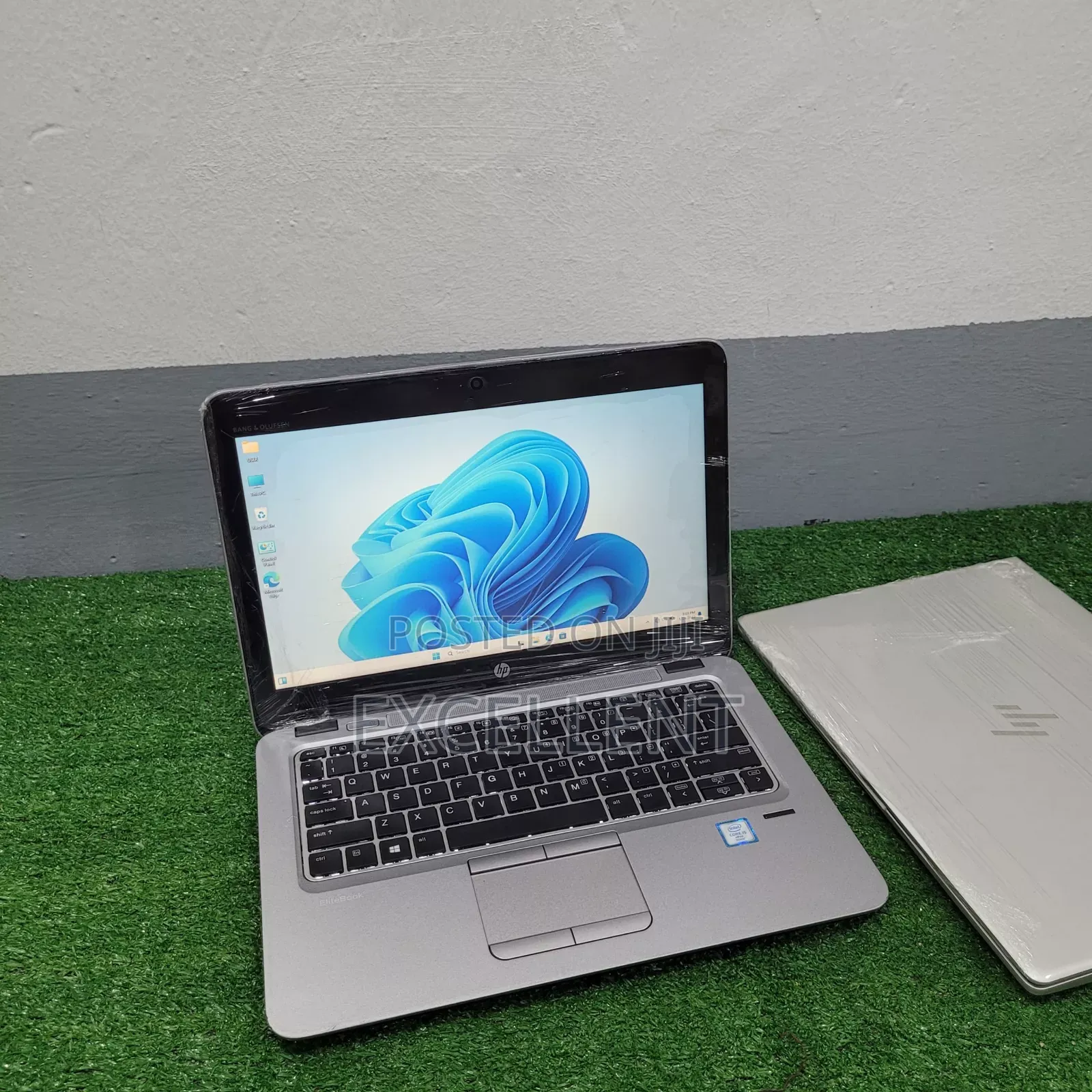 Laptop HP EliteBook 820 G3 8GB Intel Core i5 SSD 256GB
