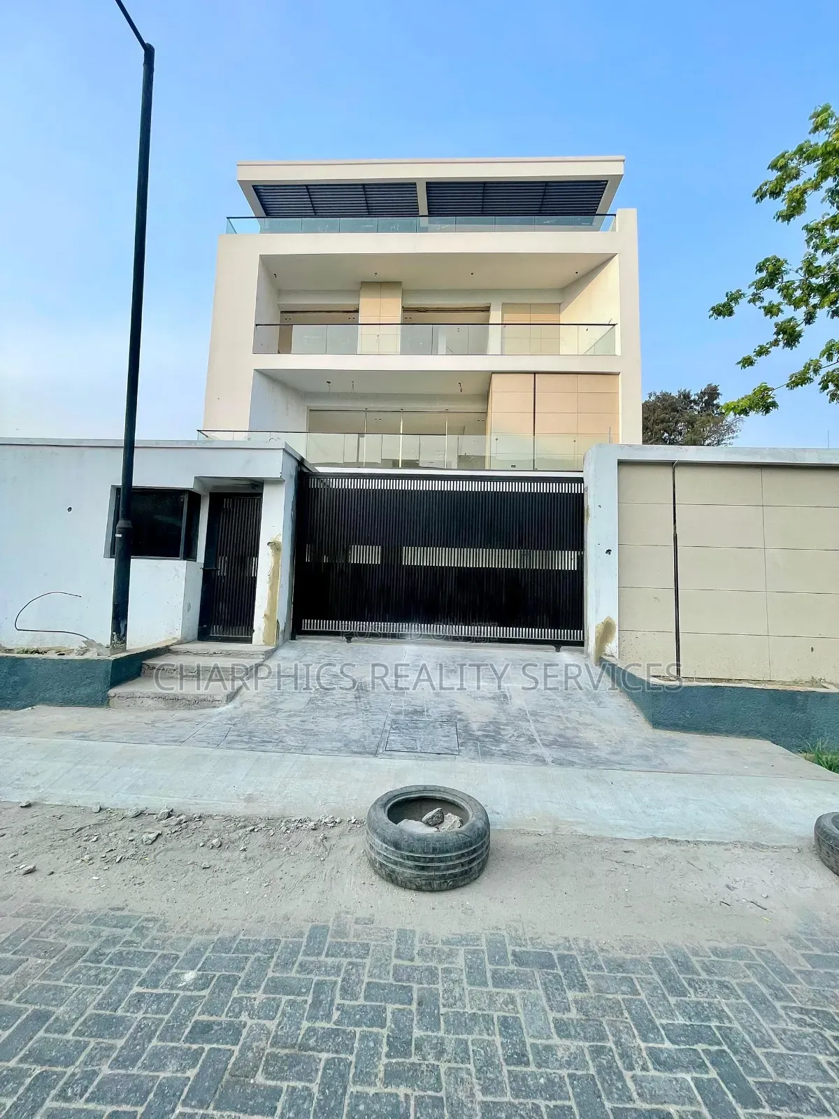 5bdrm Duplex in Price $2M, Ikoyi for sale