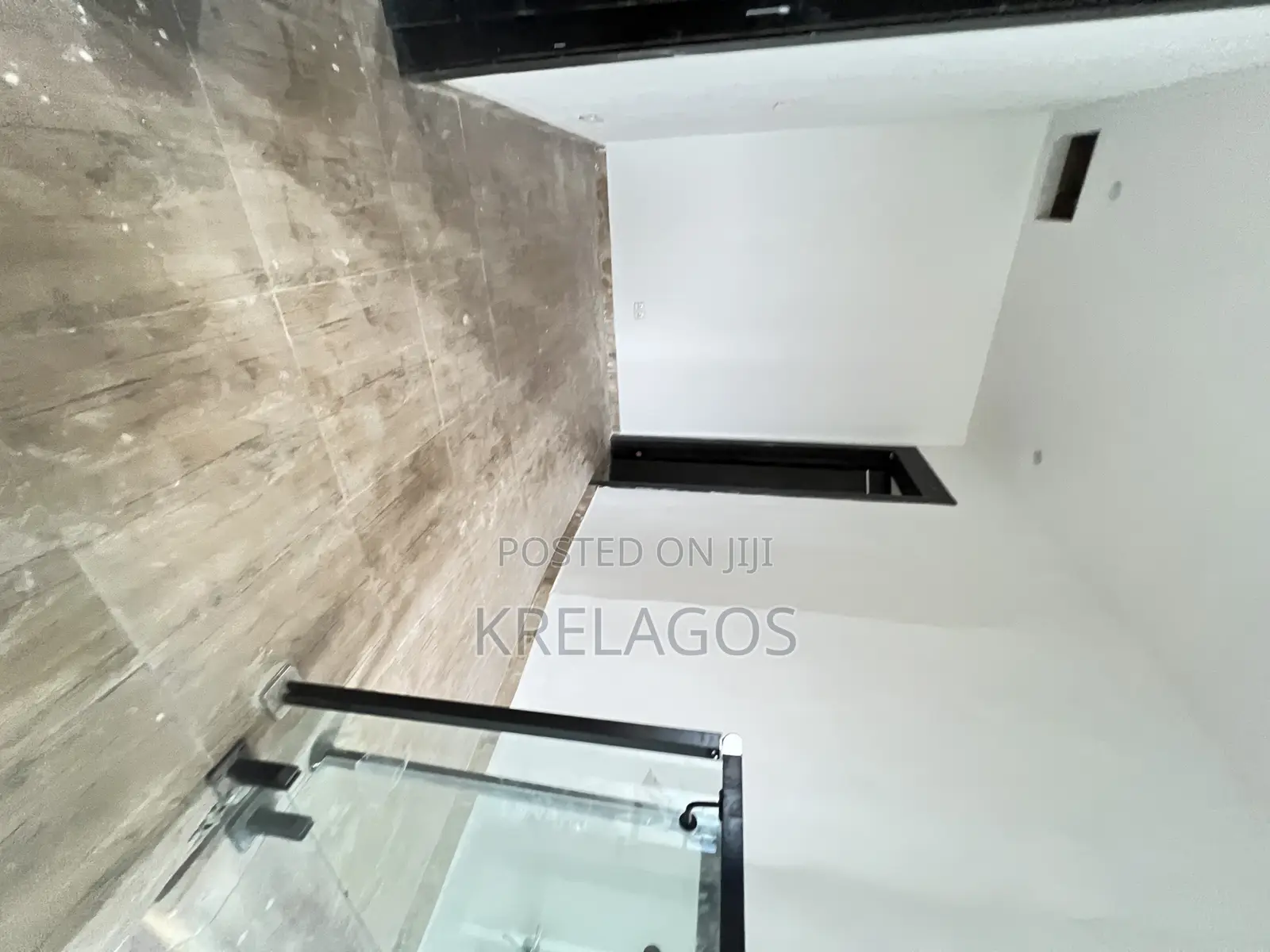 5bdrm Duplex in Orchid, Chevron for sale