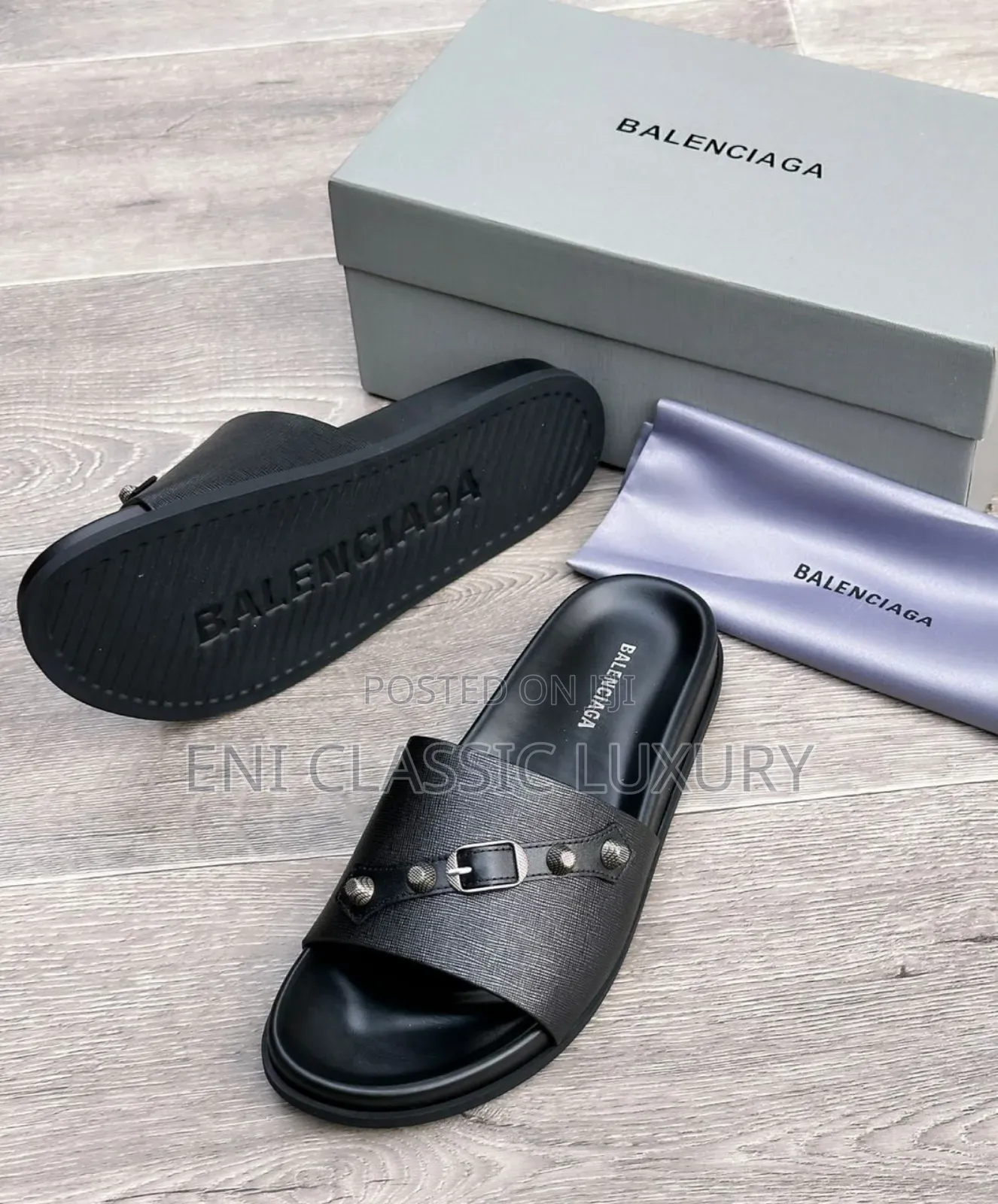 Top Quality Luxury Balenciaga Collection Available In Store
