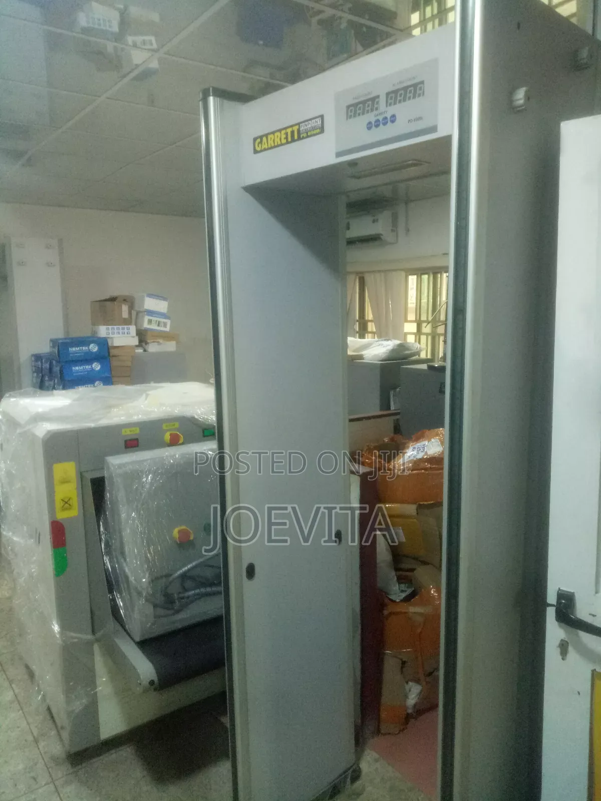 Garrett Pd6500i Walk Through Metal Detector
