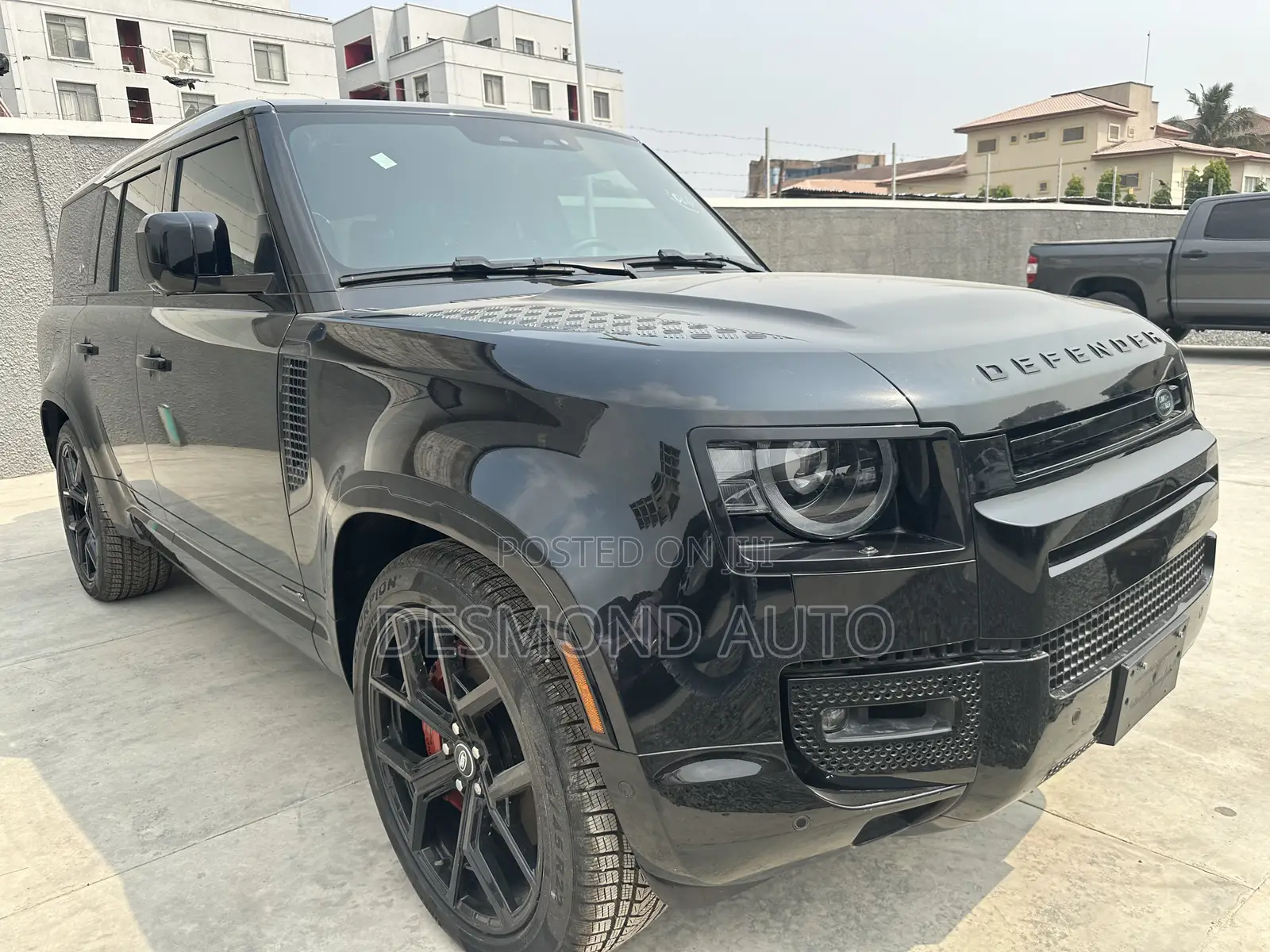 Land Rover Defender Carpathian Edition 2023 Black