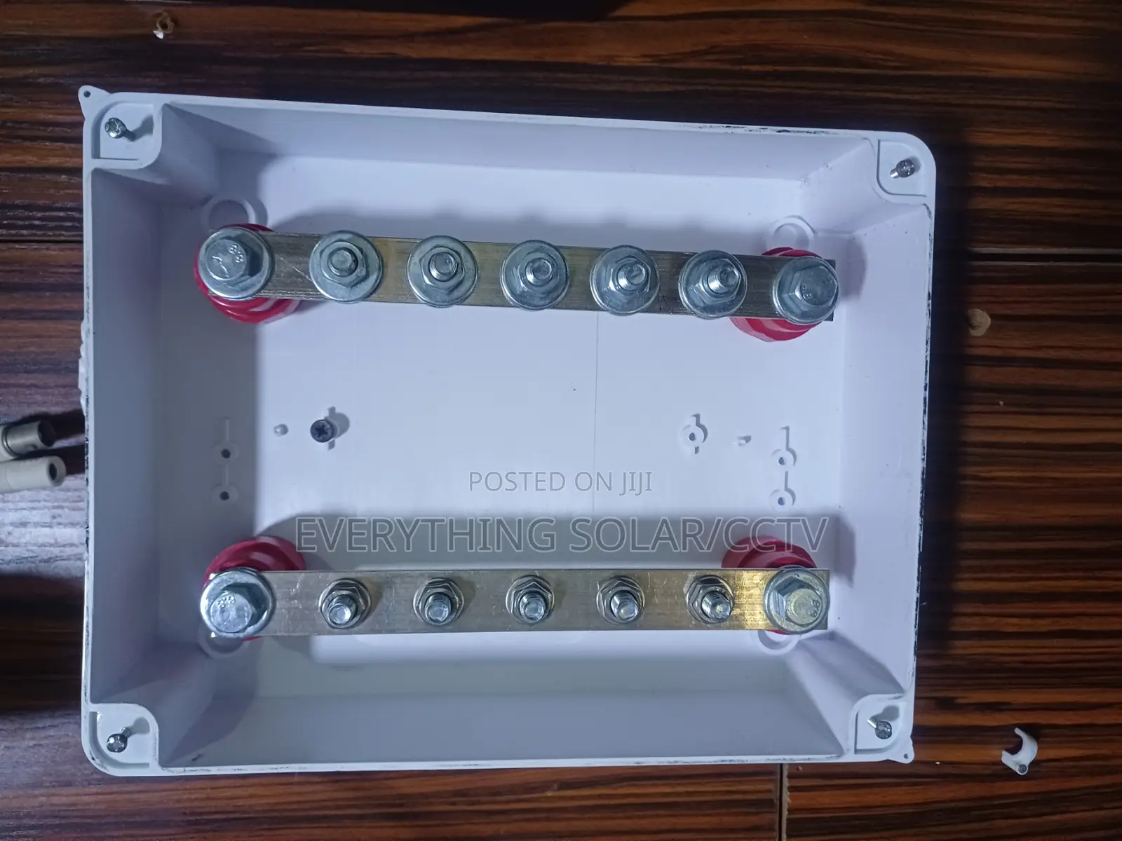 Combiner Box for Solar Panel and Battery