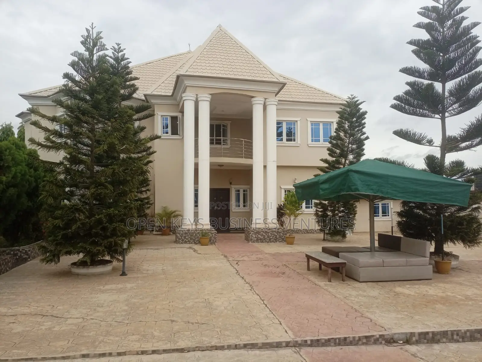 Furnished 5bdrm Duplex in Bitemore, Ologuneru for sale