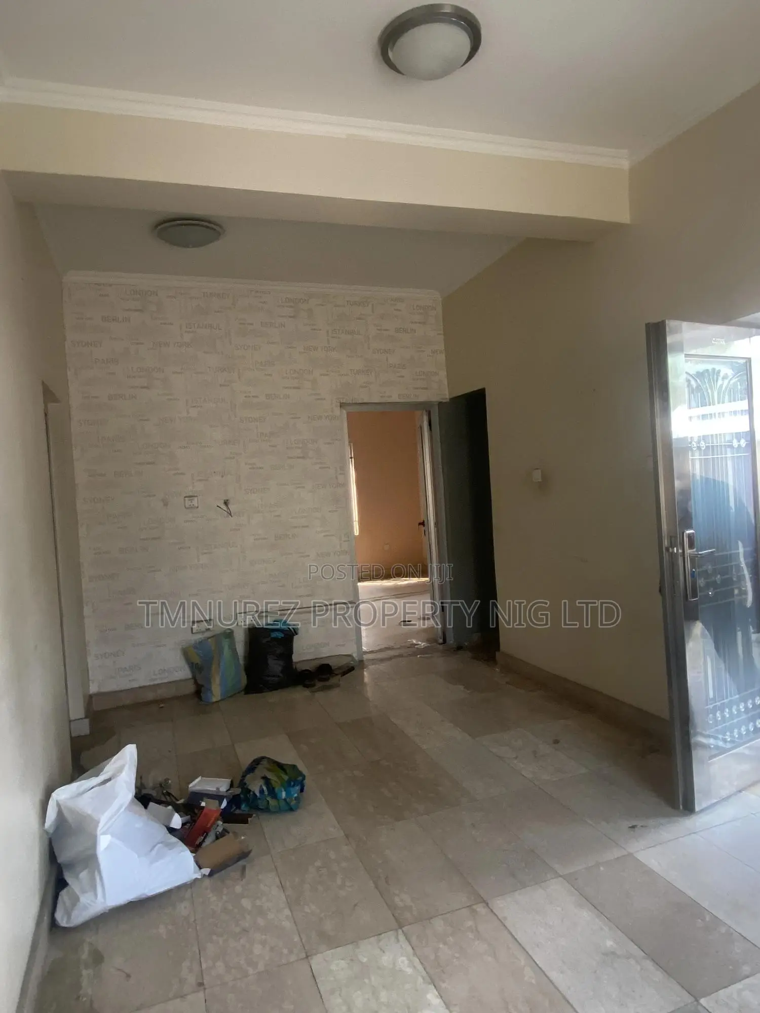 5bdrm Duplex in Lekki Phase 1 for rent