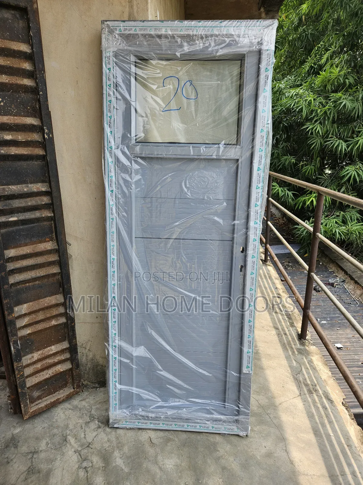 Bathroom and Toilet 750m Gray Door