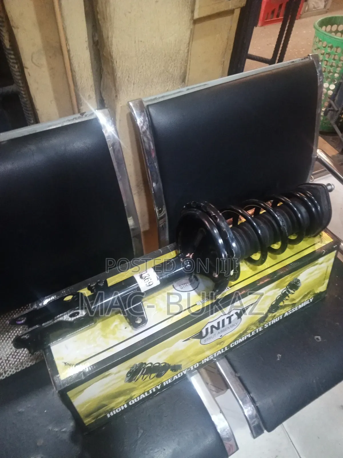 Rear Shock Lexus Rx330 2/4 Complete With Spring