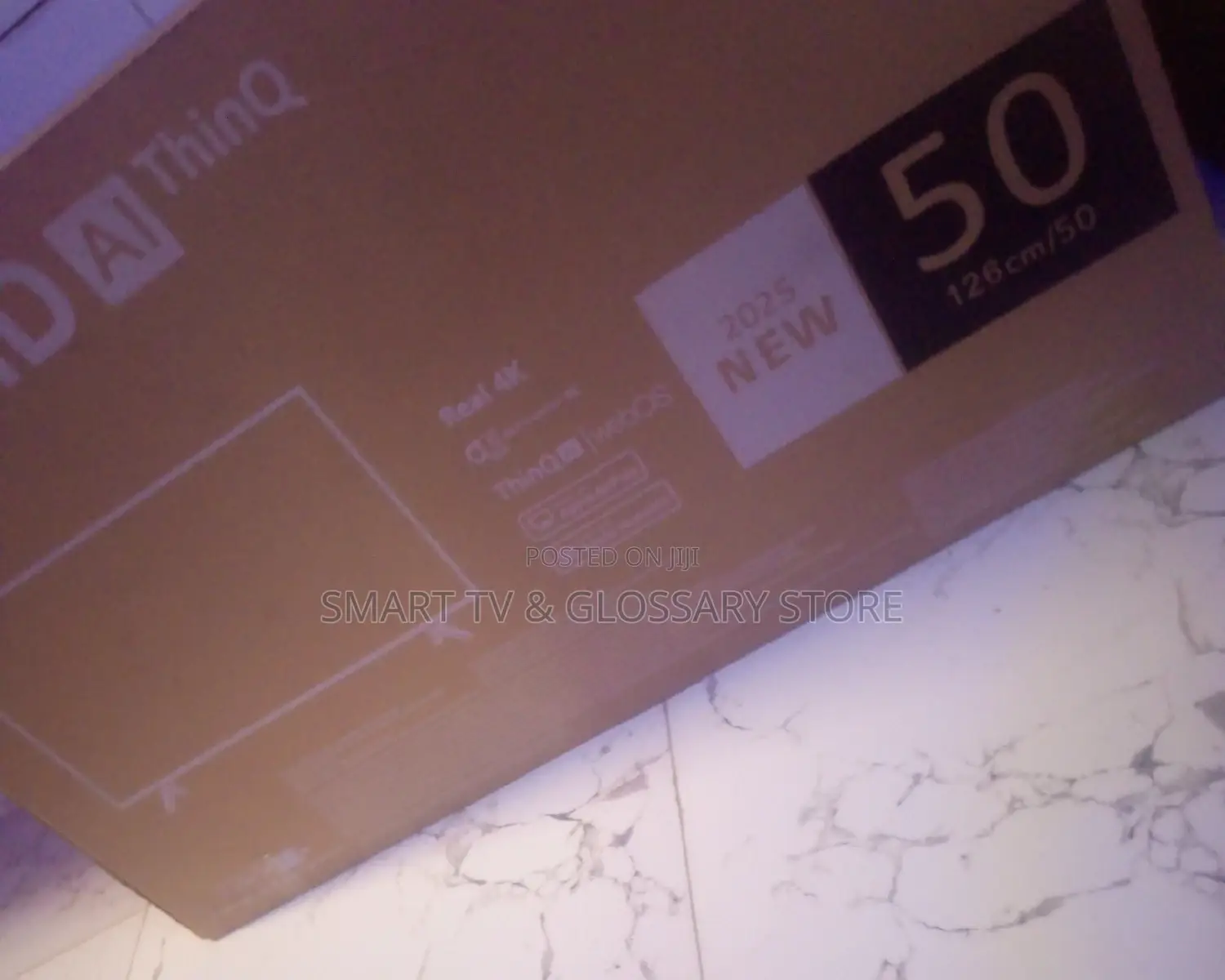 50 Inches Smart Tv It Has Netflix Facebook Youtube and Mir