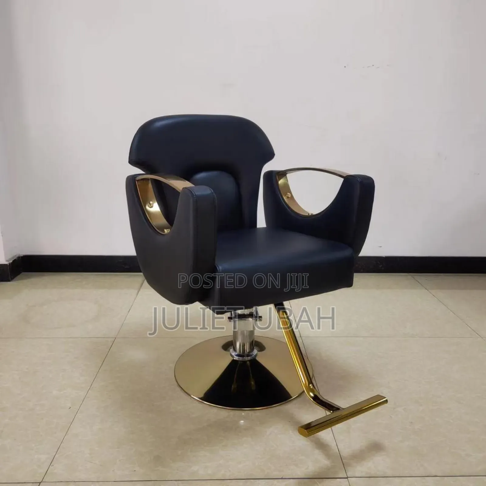Big Barbara Chair