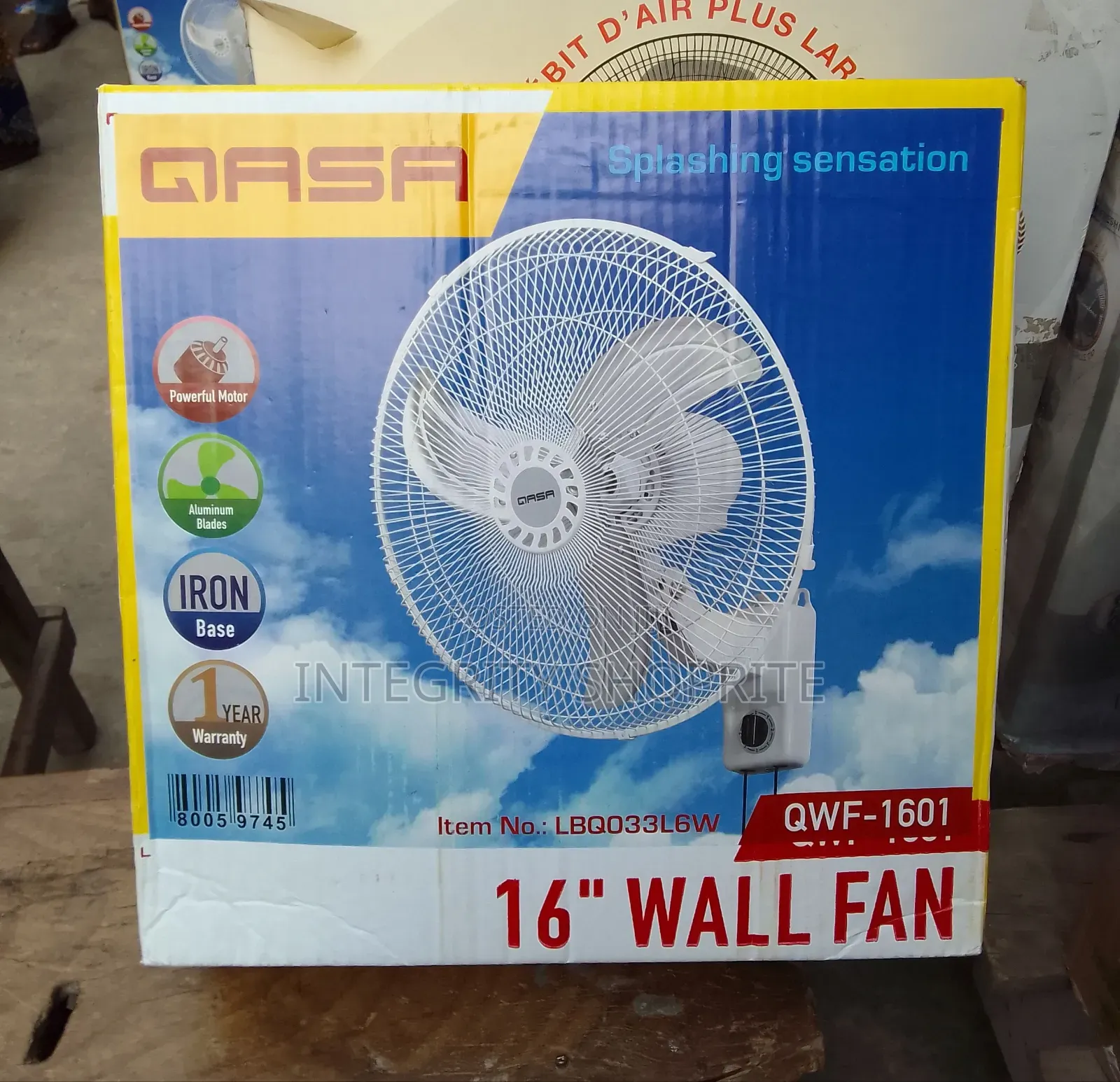 Qasa 16" Wall Fan