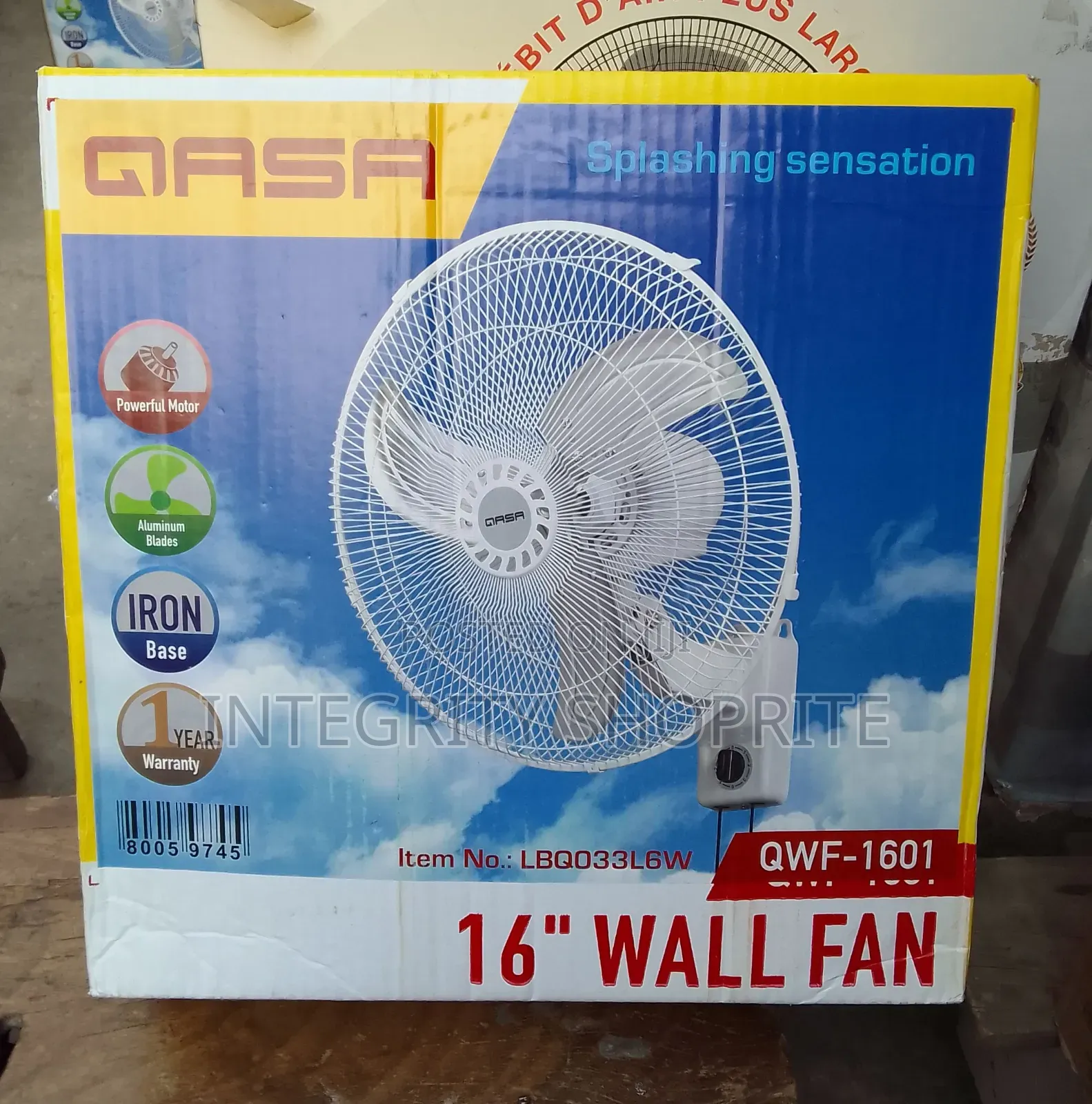 Qasa 16" Wall Fan