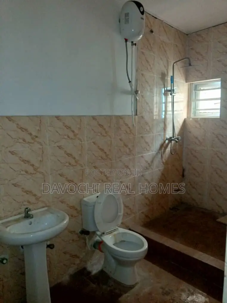 3bdrm Apartment in Gbangbala, Ikate, Lekki Phase 1 for rent