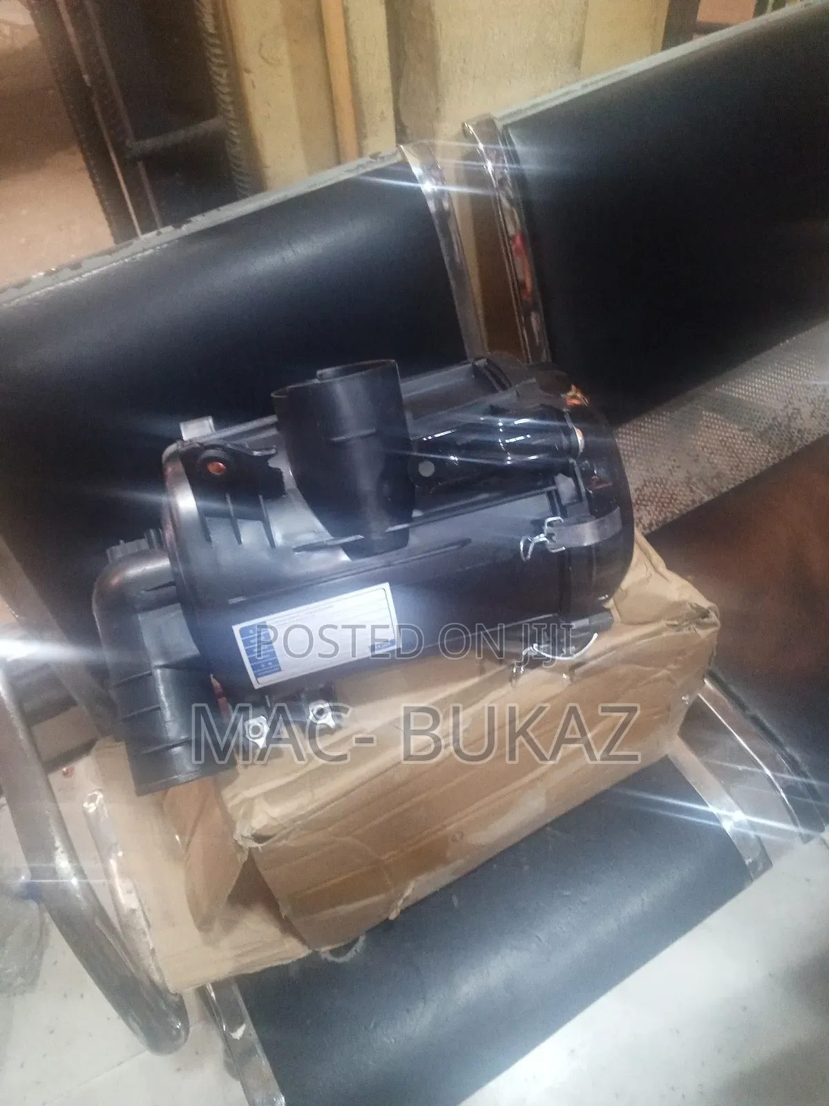 Air Cleaner Housing Toyota Hiace