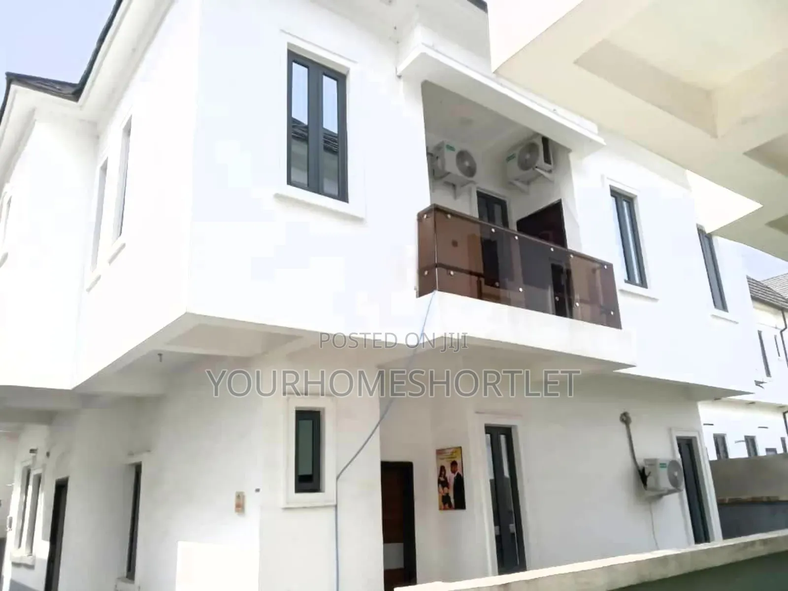 5 Bedroom Duplex That Allows Party