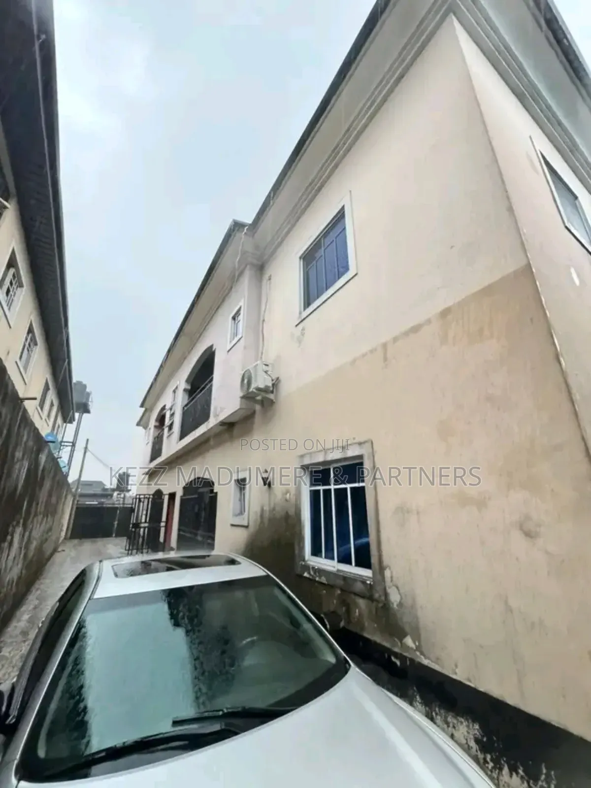 4bdrm Block of Flats in Woji , Port Harcourt for sale